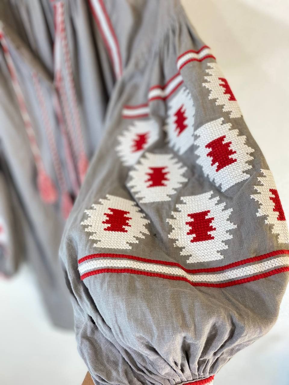 Japanese Brand vintage japanese brand jumper navajo design Size US L / EU 52-54 / 3 - 6 Thumbnail