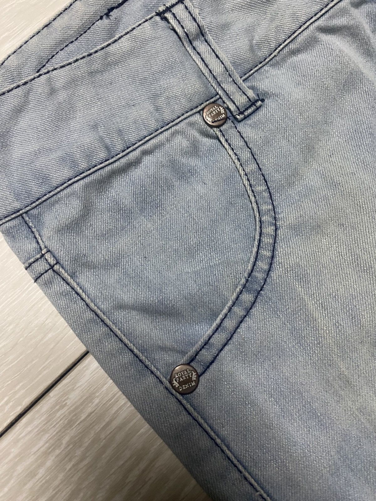 JNCO Vintage Royal Party Light Wash Super Baggy Jeans Size US 28 / EU 44 - 7 Thumbnail