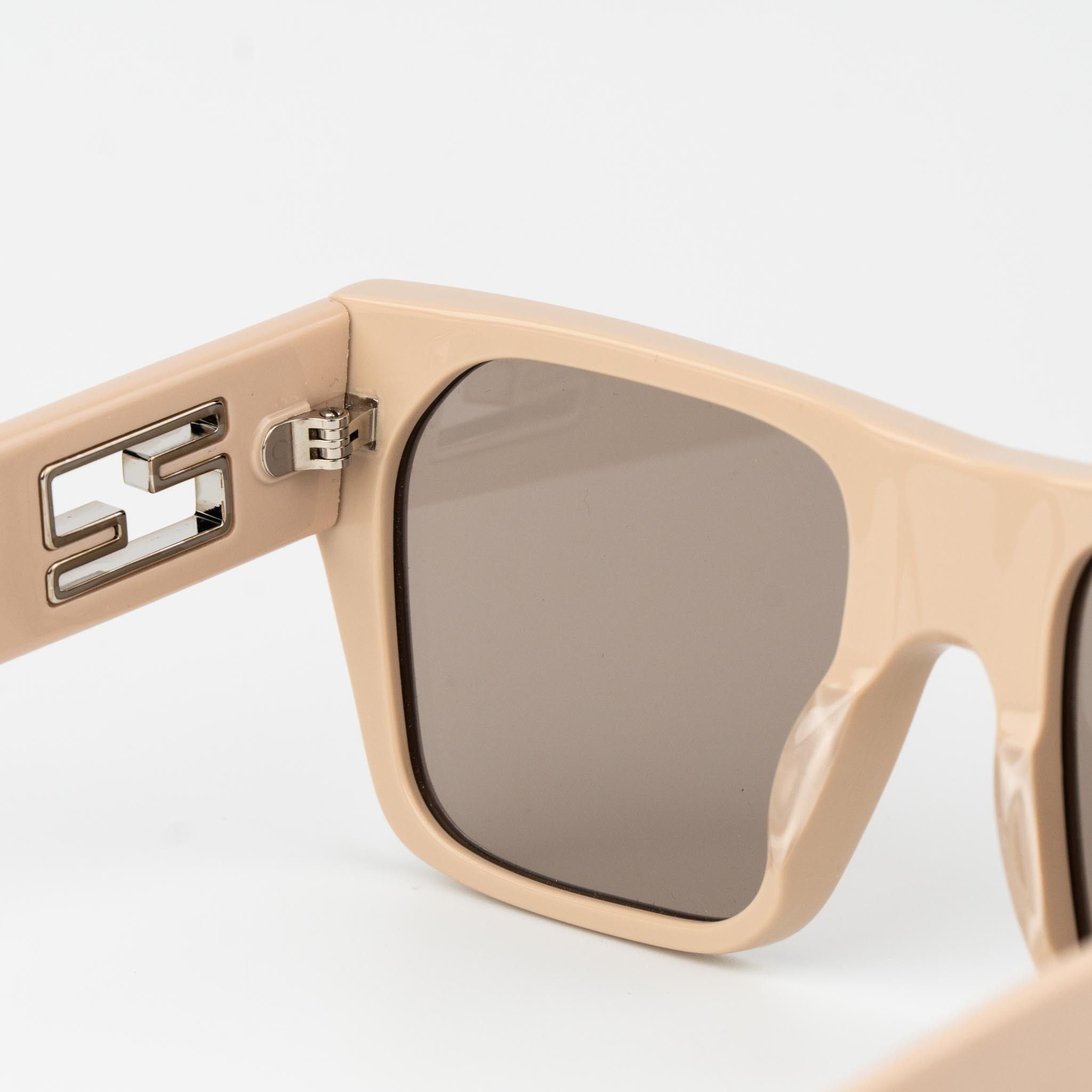 Fendi Fendi BAGUETTE Women Sunglasses Square FE40124I 57E Size ONE SIZE - 6 Thumbnail
