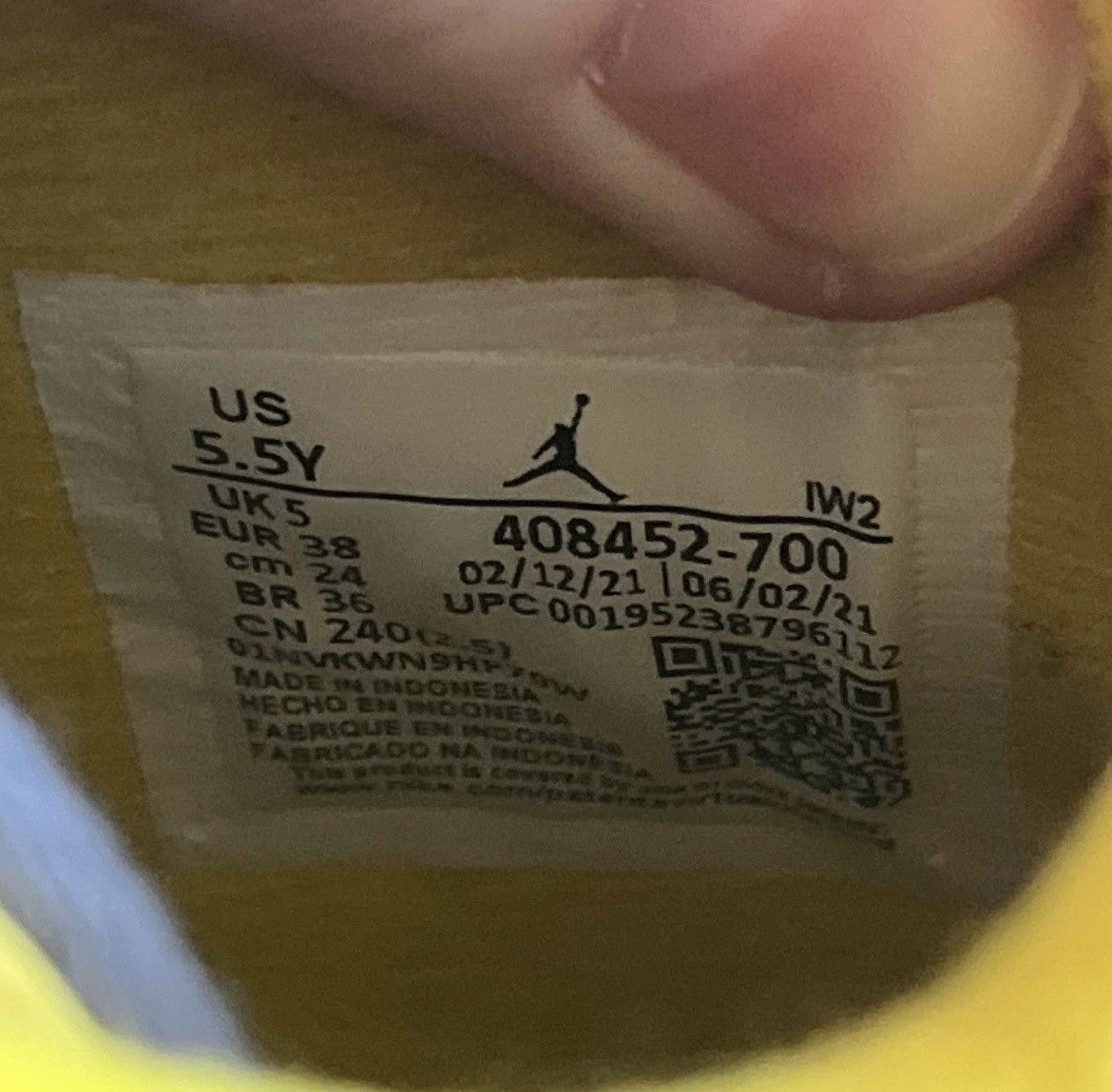 Jordan Brand Air Jordan 4 Retro GS “Lightning” 2021 size 5.5Y Size US 5.5 / EU 38 - 7 Thumbnail