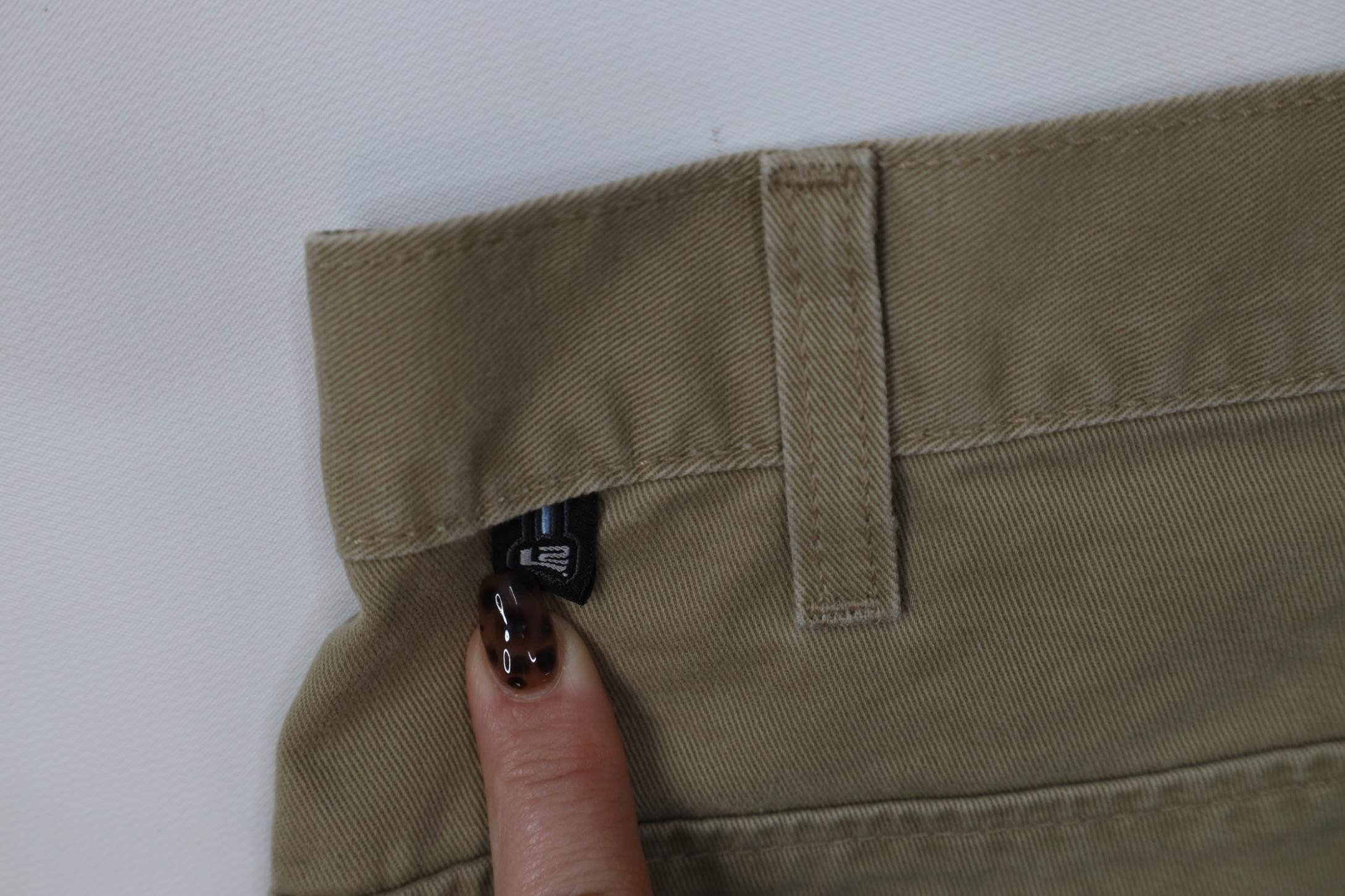 Levi's Vintage 90s Levi's L2 Babydoll Flared Wide Leg Cargo Pants Size 34" / US 12 / IT 48 - 14 Thumbnail