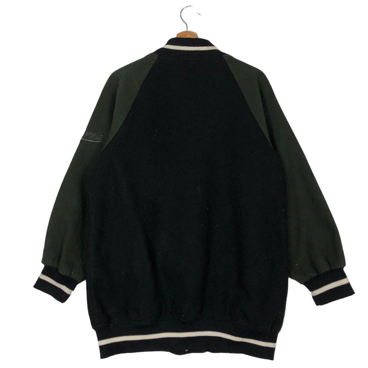 Japanese Brand 🔥90’s Vintage Varsity Jacket Rag Machine Big Logo Size US L / EU 52-54 / 3 - 8 Thumbnail
