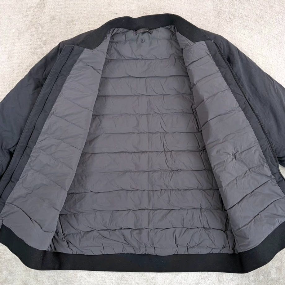 Lululemon Lululemon Intermission Bomber Jacket Men L Black 700 Fill Goose Down Jacket Nylon Zip Pockets Quilted Logo Size US L / EU 52-54 / 3 - 5 Thumbnail