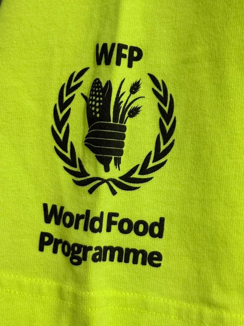 Balenciaga Balenciaga WFP Second Generation Food Program Joint Series Size US S / EU 44-46 / 1 - 4 Thumbnail