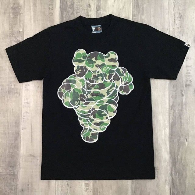 Bape × Kaws × Nigo BAPE × KAWS Chum T-shirt a bathing ape ABC camo NIGO Size US S / EU 44-46 / 1 - 1 Thumbnail