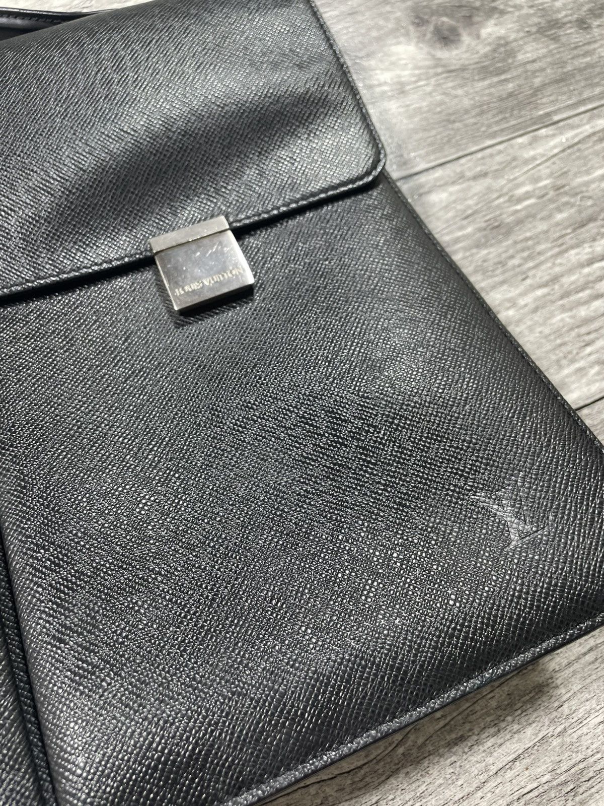 Louis Vuitton Vintage Louis Vuitton LV Black Taiga Leather Tobar Briefcase Size ONE SIZE - 18 Thumbnail