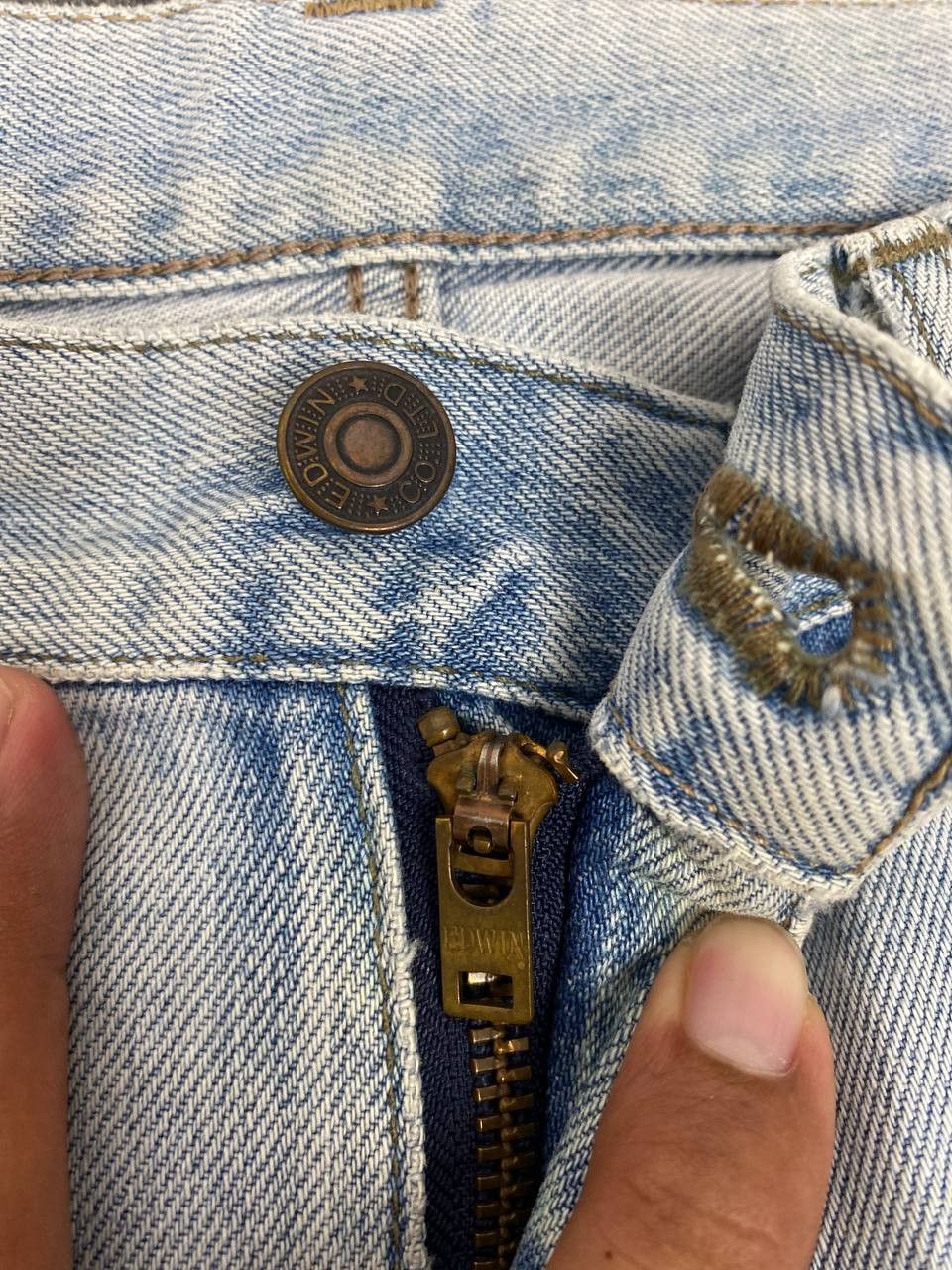 Edwin edwin light wash denim nice design Size US 33 - 11 Thumbnail