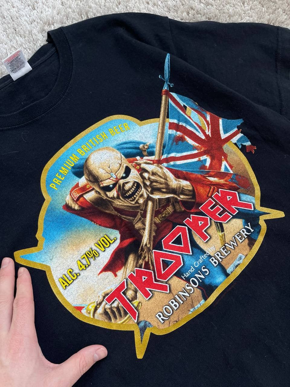 Iron Maiden × Vintage Iron Maiden 2013 Trooper Beer vintage band tee shirt Size US L / EU 52-54 / 3 - 5 Thumbnail