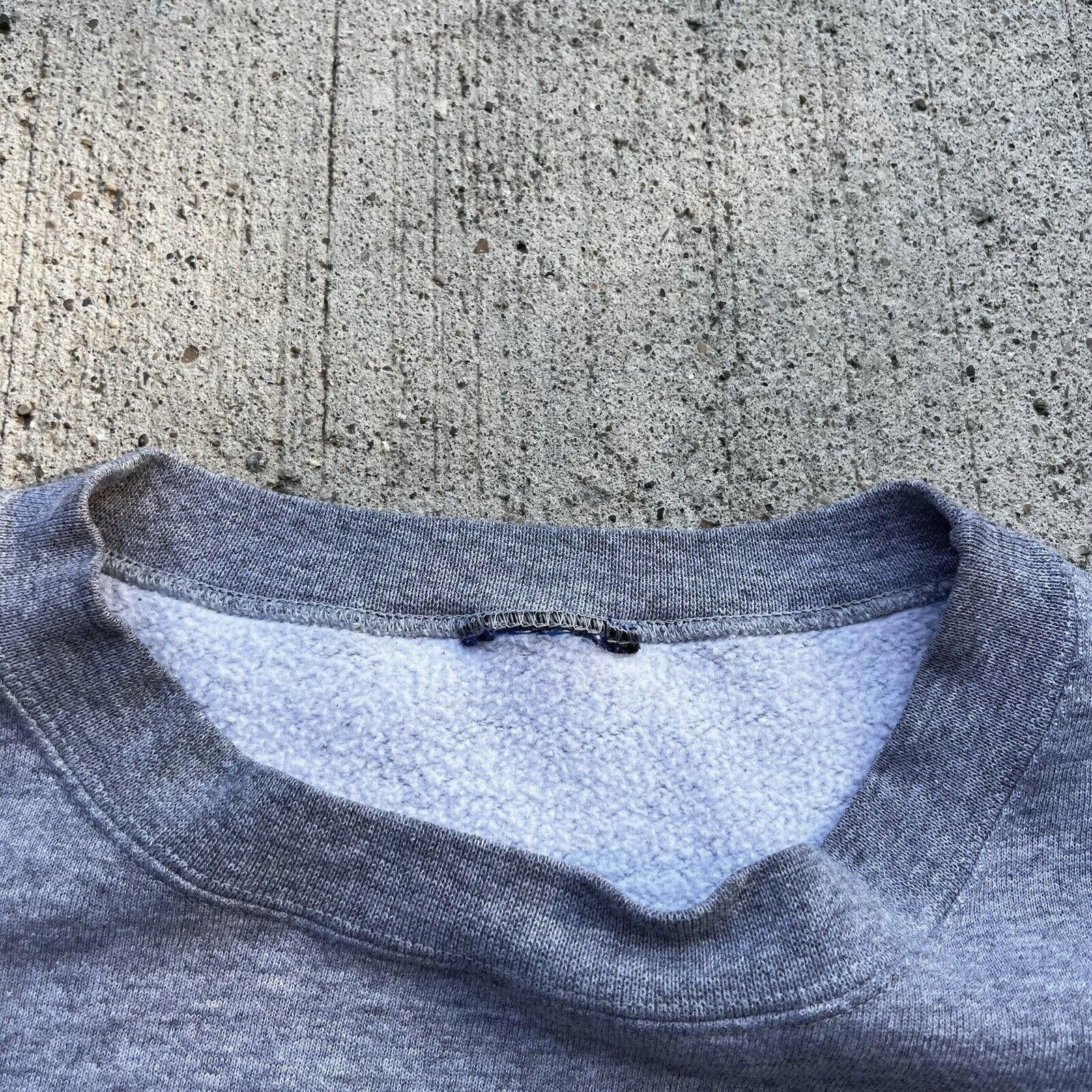 Designer Vintage Butler Bulldogs Crew Mens XL Gray Sweatshirt College Size US 36 / EU 52 - 2 Thumbnail