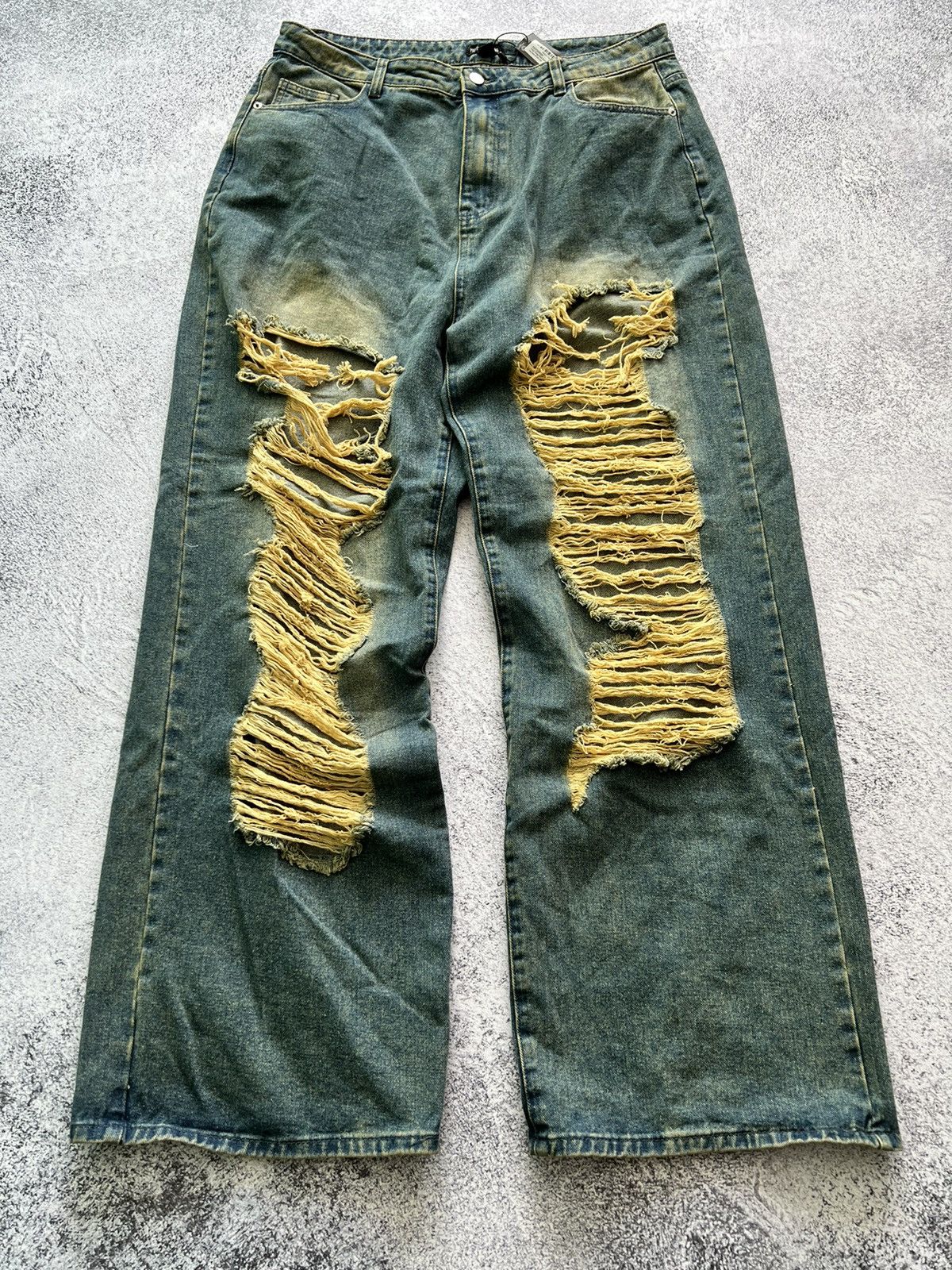 Japanese Brand INDIGO VINTAGE EXTREME RIP-FRONT STRAIGHT LEG OPIUM JEANS Size US 38 / EU 54 - 1 Thumbnail