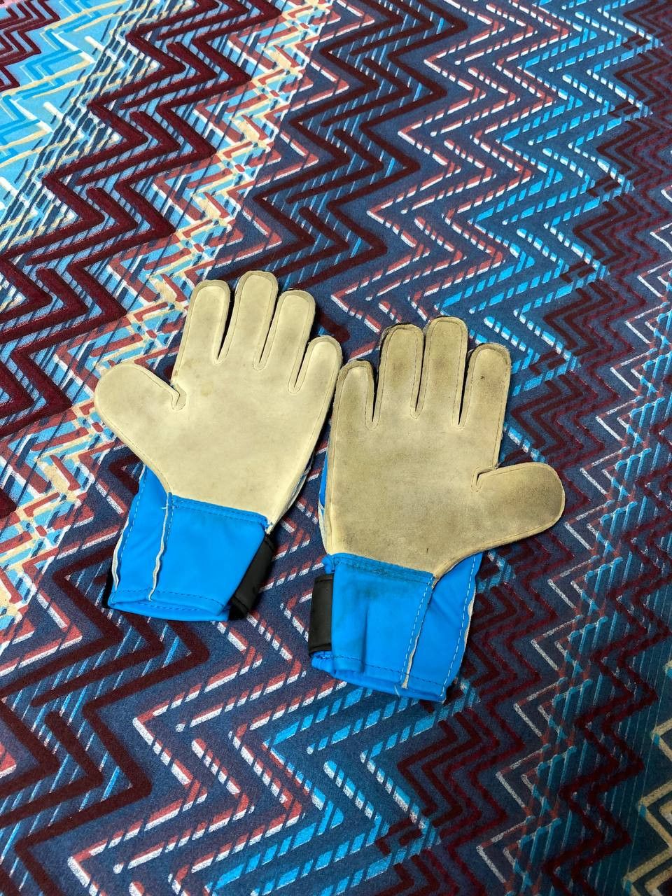 Nike Gloves Nike football Vintage Sportwear Y2K Size ONE SIZE - 5 Thumbnail