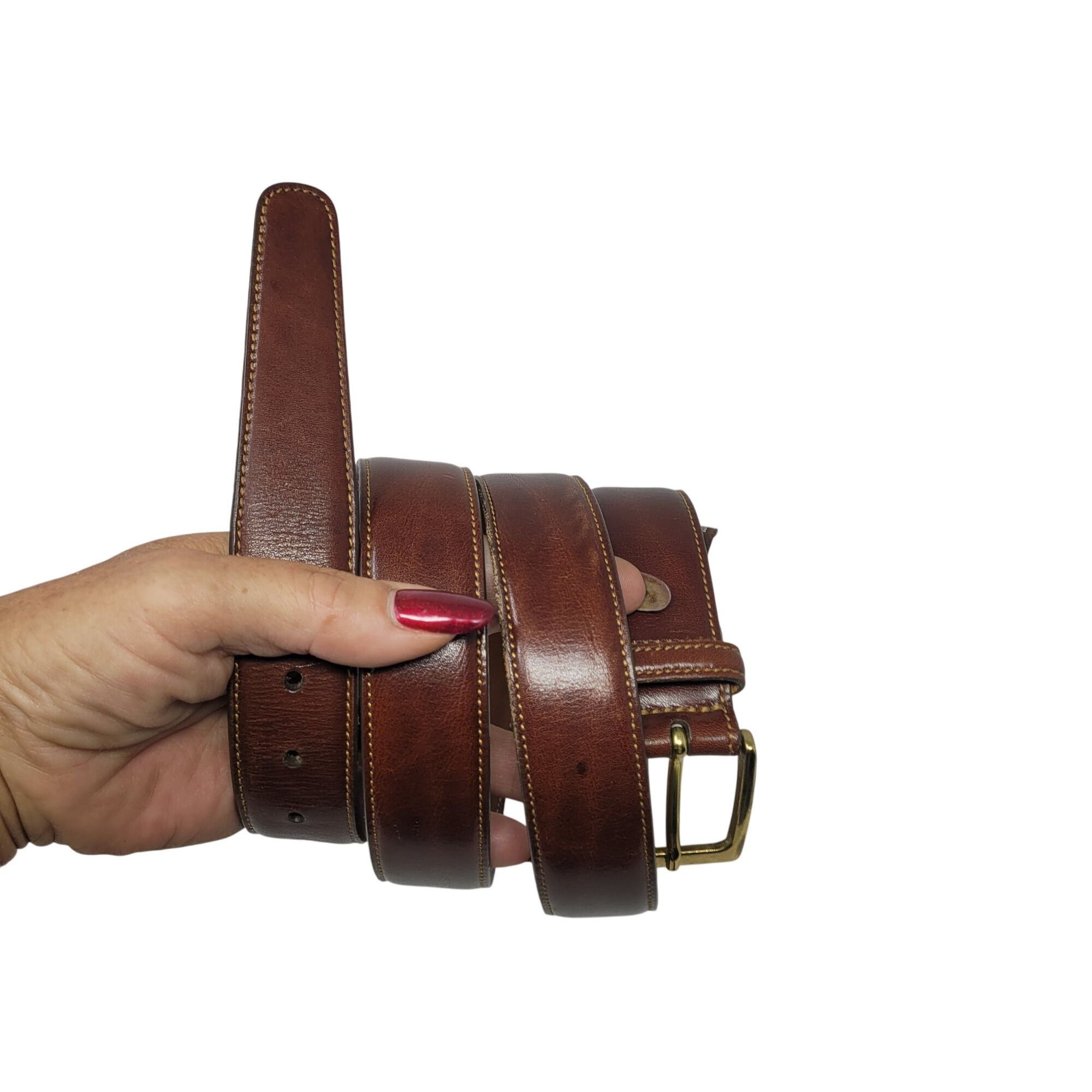 Trafalgar Trafalgar Handcrafted Cortina Leather Belt Gold Buckle 40" C Size 40 - 1 Thumbnail