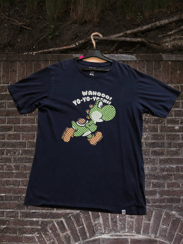Uniqlo Uniqlo T-Shirt Size US S / EU 44-46 / 1 - 1 Thumbnail