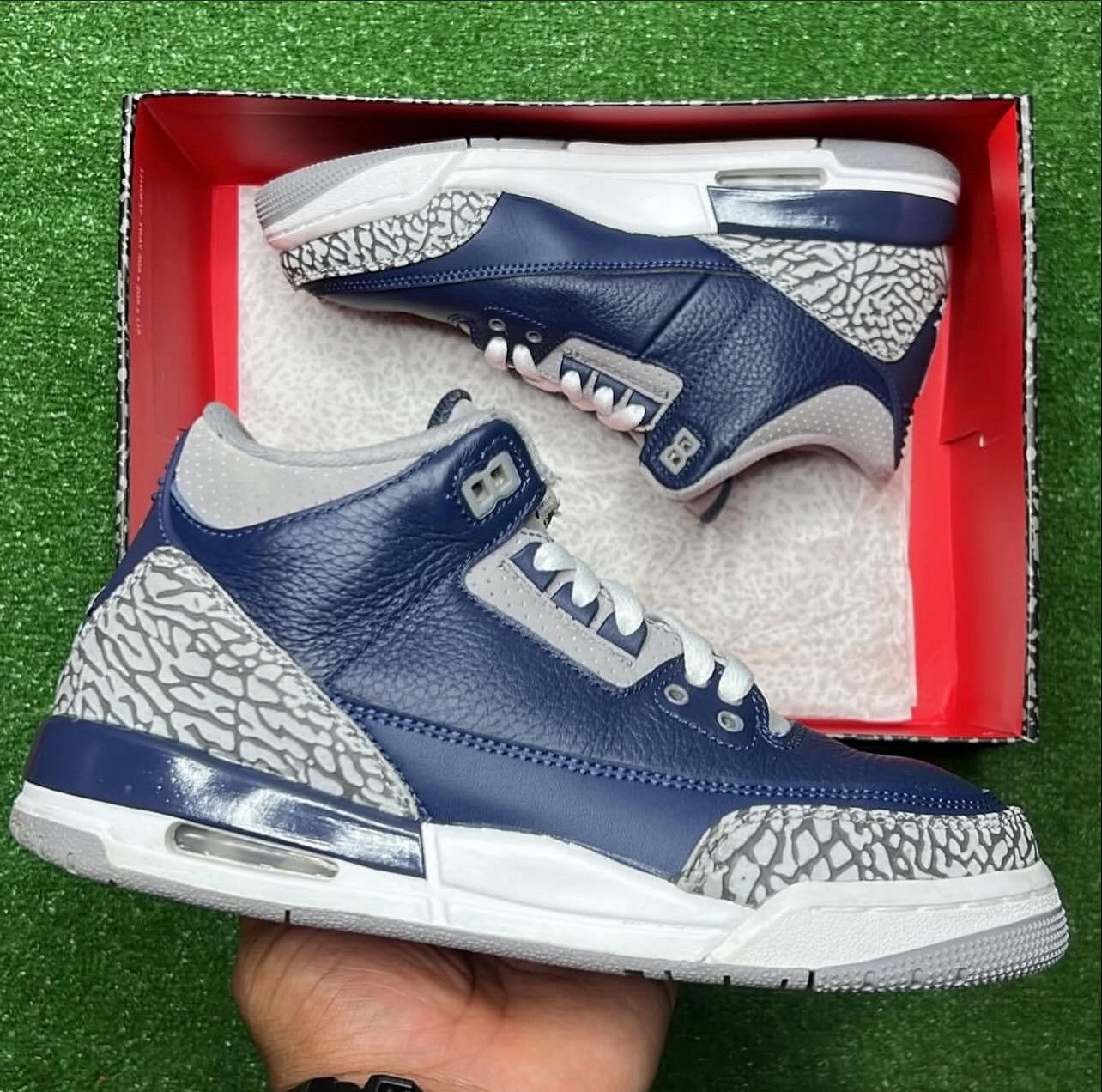 Jordan Brand Air Jordan 3 Retro GS ‘ Georgetown ‘ Size US 6 / EU 39 - 3 Thumbnail