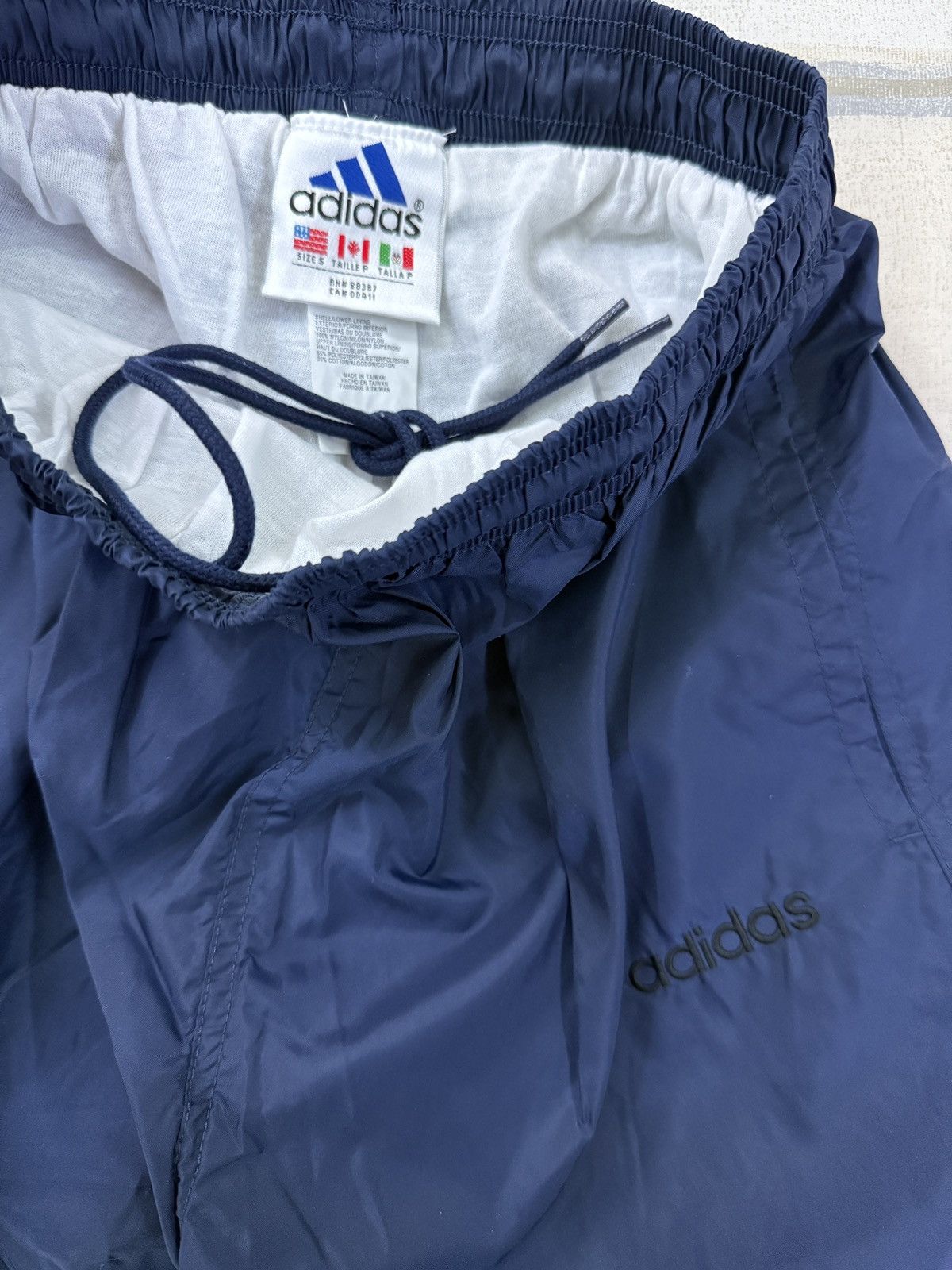 Adidas Vintage 1990s Adidas Santiago Warmup Tracksuit Navy Size S Size US S / EU 44-46 / 1 - 14 Thumbnail