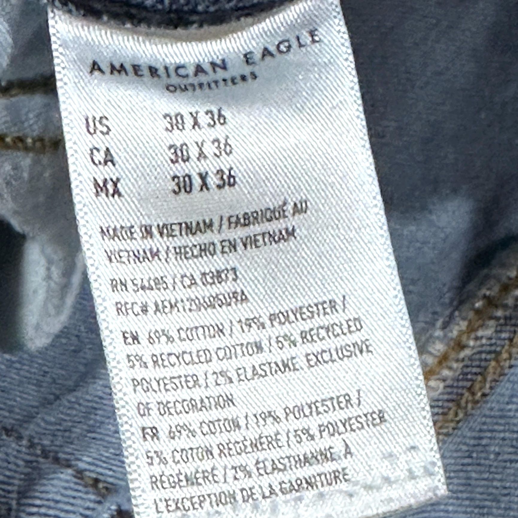 American Eagle Outfitters American Eagle Outfitters Jeans Athletic Straight 30 Mens 30x36 Blue AirFlex Temp Tech Pockets Stretch Denim Vintage No Size US 30 / EU 46 - 3 Thumbnail