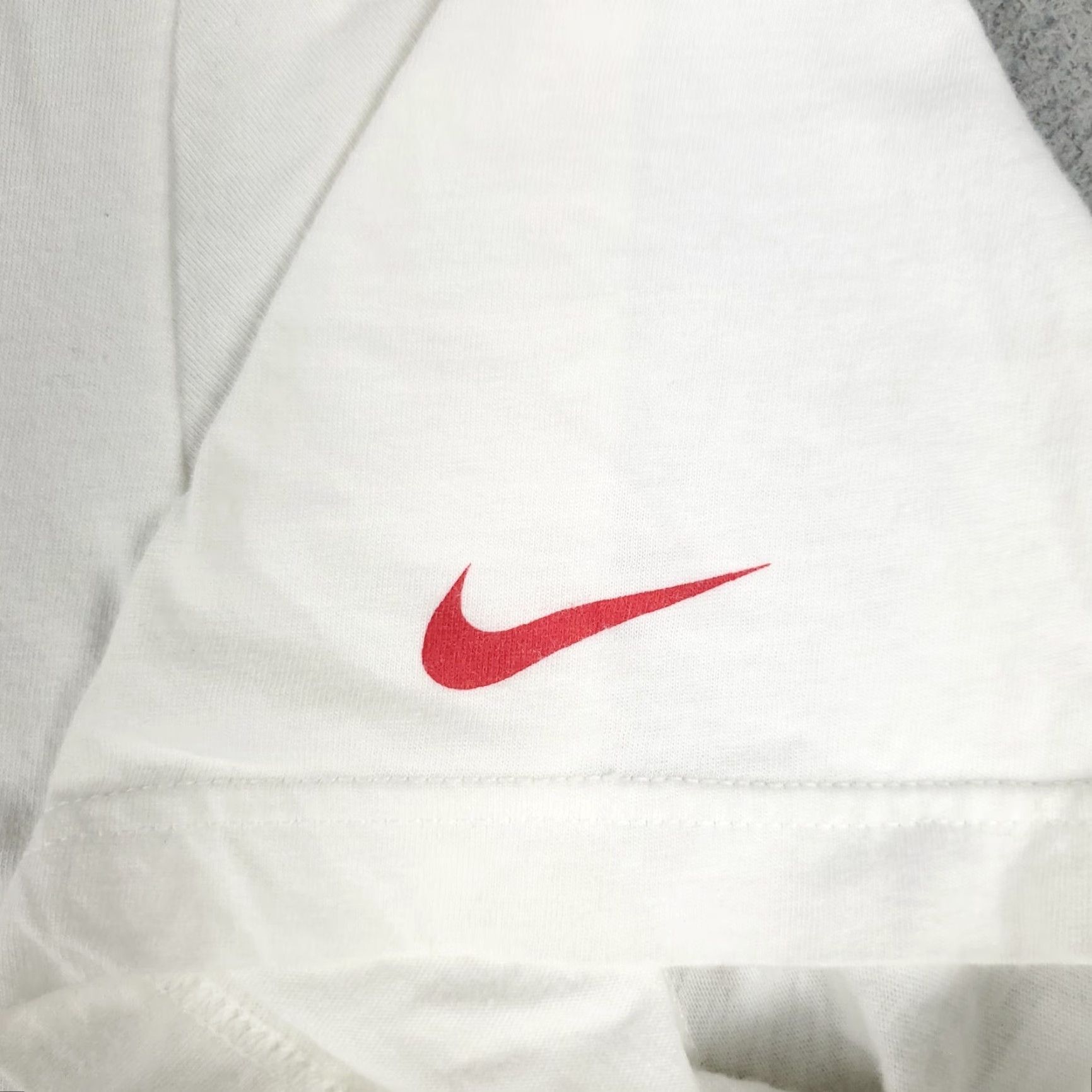 Nike Nike T Shirt Mens 2XL White Swoosh Casual Short Sleeve Adult Mens Nike T Shirt 2XL White Swoosh Casual Short Sleeve Adult Size US XXL / EU 58 / 5 - 4 Thumbnail