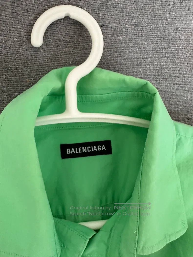 Balenciaga Balenciaga size 37 Green long-sleeve shirt, size 37 Size US S / EU 44-46 / 1 - 2 Thumbnail