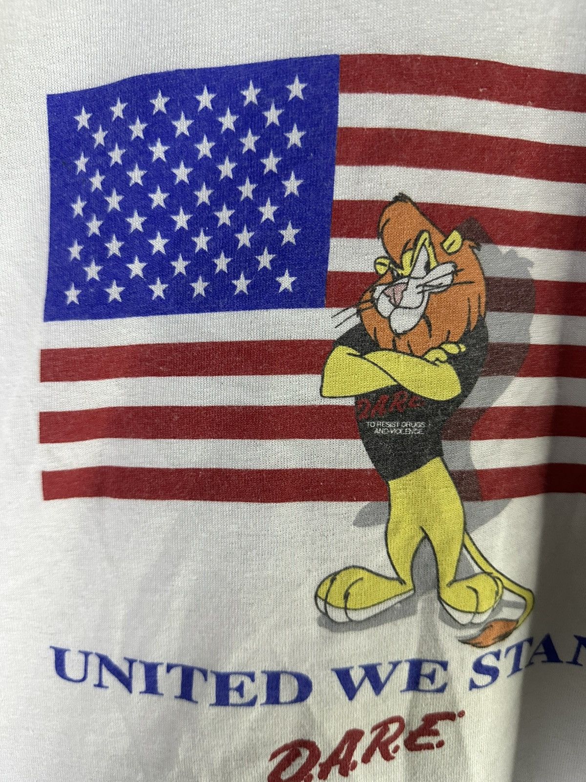 D.A.R.E D.A.R.E American Flag Y2K Distressed T-Shirt Size US L / EU 52-54 / 3 - 3 Thumbnail