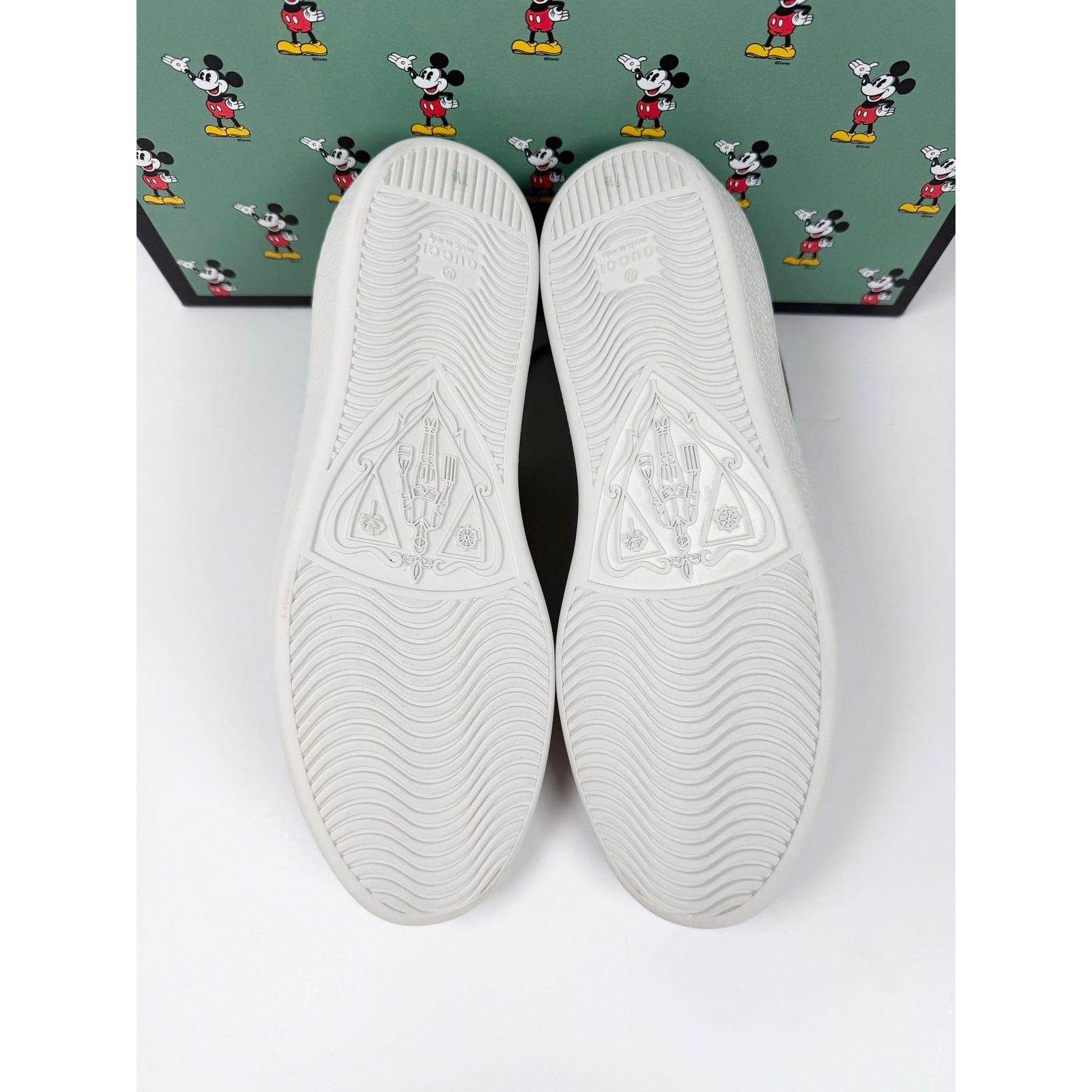 Gucci Size 8US - Gucci Ace x Disney Mickey NEW Size US 8 / EU 41 - 8 Thumbnail