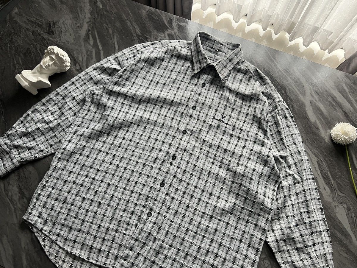 Gianni Valentino Giovanni Valentino : Shirt Button Ups Embroider Rare Pattern Size US XXL / EU 58 / 5 - 1 Thumbnail