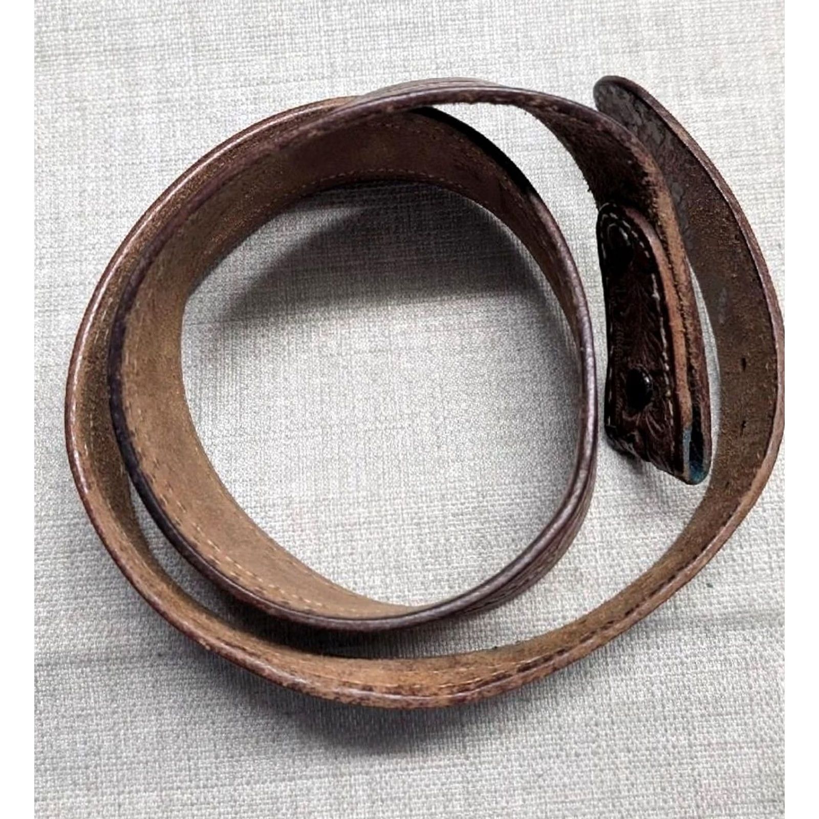 Vintage VINTAGE western belt Tooled brown cowhide leather 34 belt Men Regular 34 width 1-7/8" patina rodeo southwest buckle tapered belts Size 34 - 4 Thumbnail