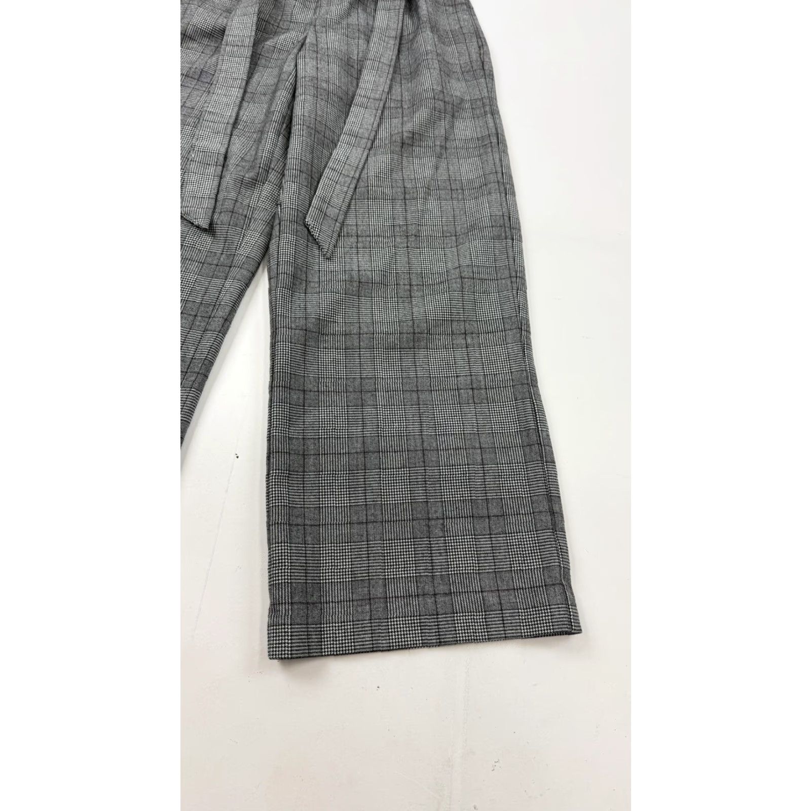 Zara Zara Pants Womens XS Gray Plaid Paperbag Wide Leg Crop Elastic Waist Casual Size 26" / US 2 / IT 38 - 2 Thumbnail