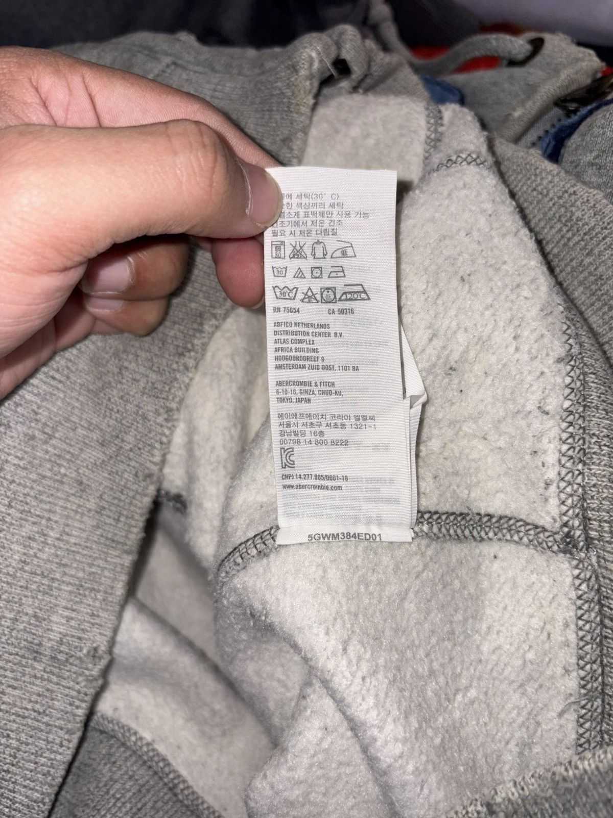 Abercrombie & Fitch Vintage Abercrombie& Fitch Distressed MuscleFit ZipUp Hoodie Size US S / EU 44-46 / 1 - 12 Thumbnail