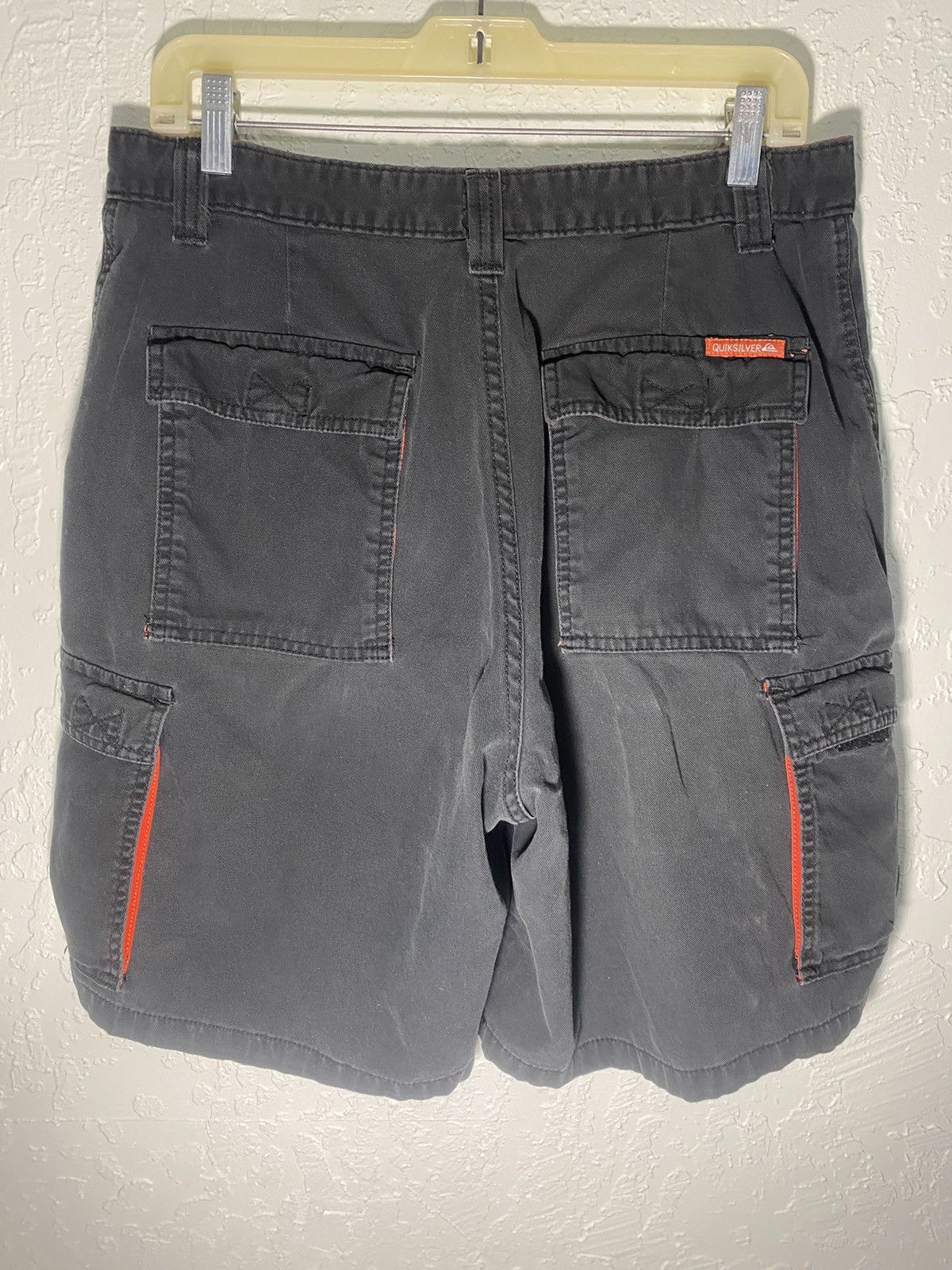 Quiksilver Quiksilver Y2K Cargo Shorts Size US 34 / EU 50 - 2 Thumbnail