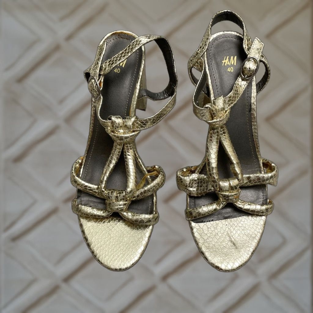 H&M Gold Snake Skin Block Heel Shoes Sandals Womens 9 40 Strappy Buckle Party Casual