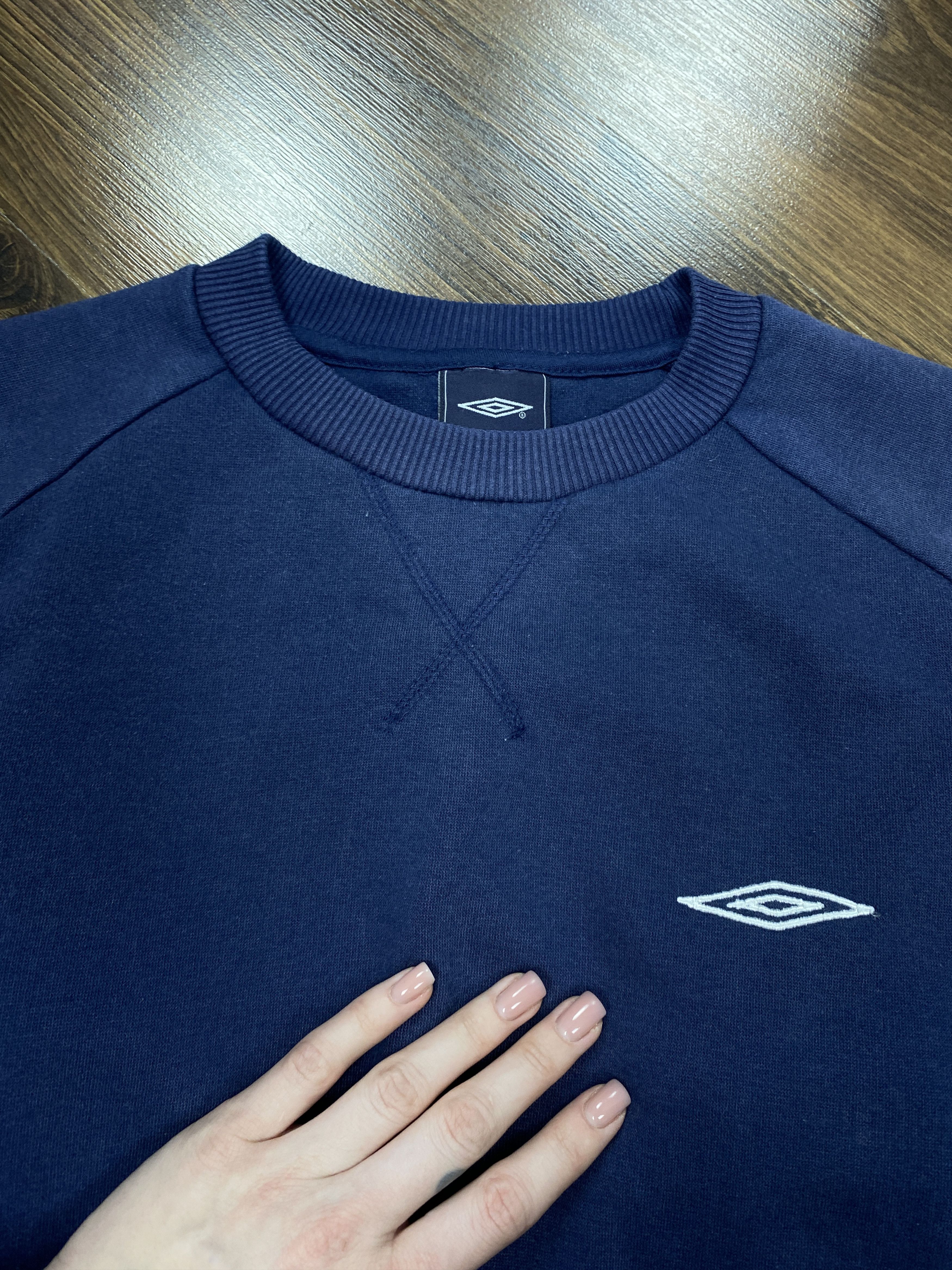 Umbro × Vintage перефоткать Umbro vintage small logo sweatshirt Size US S / EU 44-46 / 1 - 4 Thumbnail