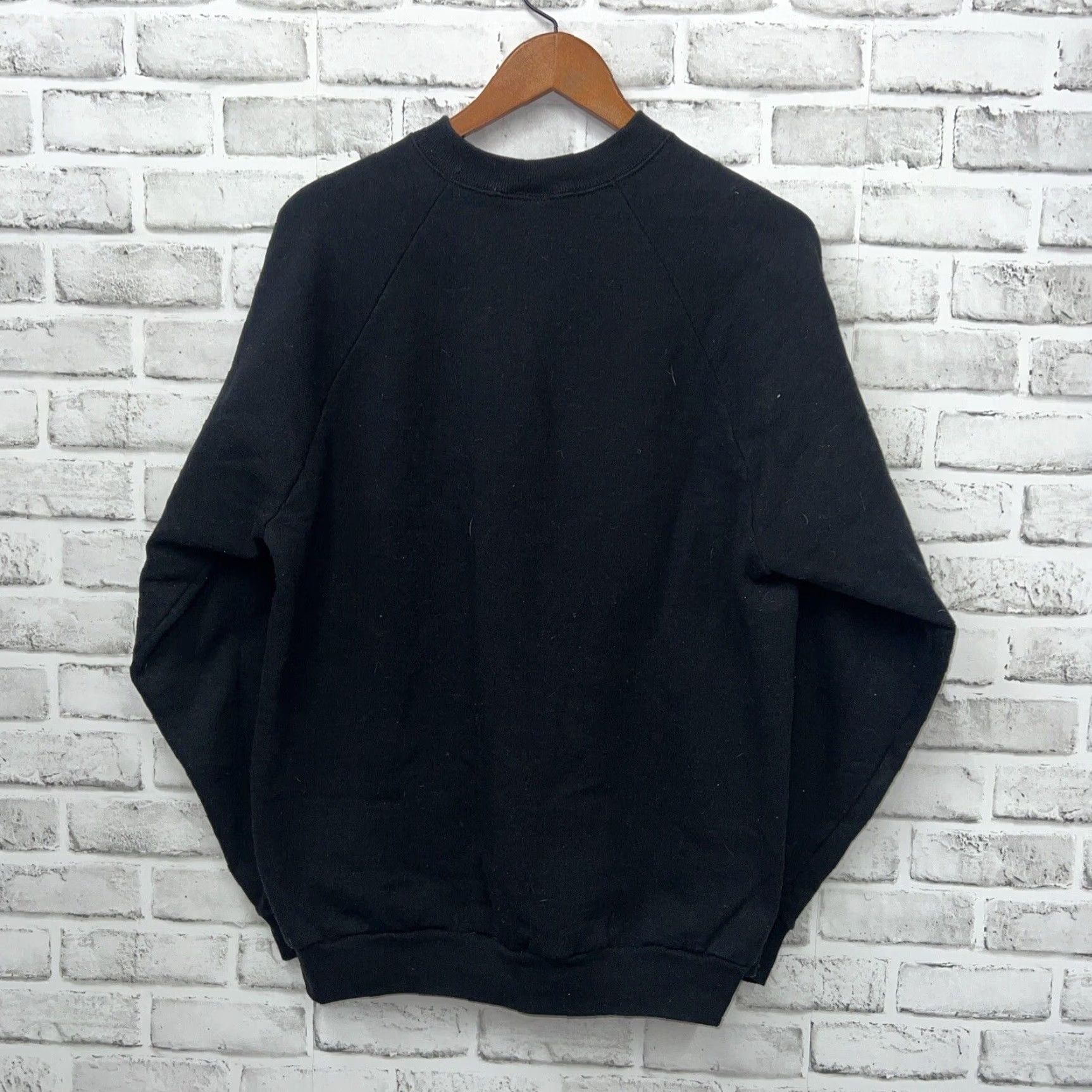 Vintage VTG Blarney Woolen Mills Black Ireland Pullover Mens Size L Sweater Ribbed Cuffs Hem Regular Fit Size US L / EU 52-54 / 3 - 4 Thumbnail