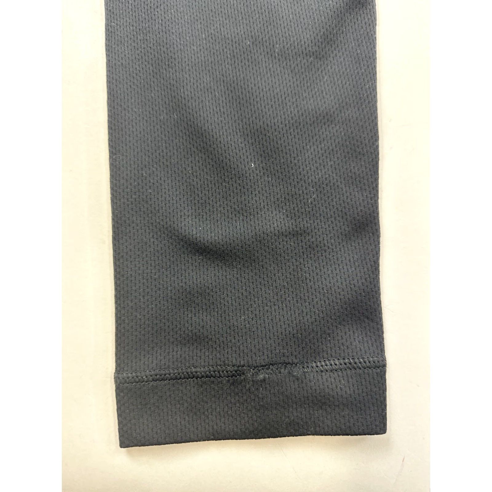 Layer 8 Columbia Men’s Compression Base Layer Pants Black Leggings Athletic Tapered 28 Inseam Mens Regular Knit Polyester Spandex Size US 31 - 4 Thumbnail