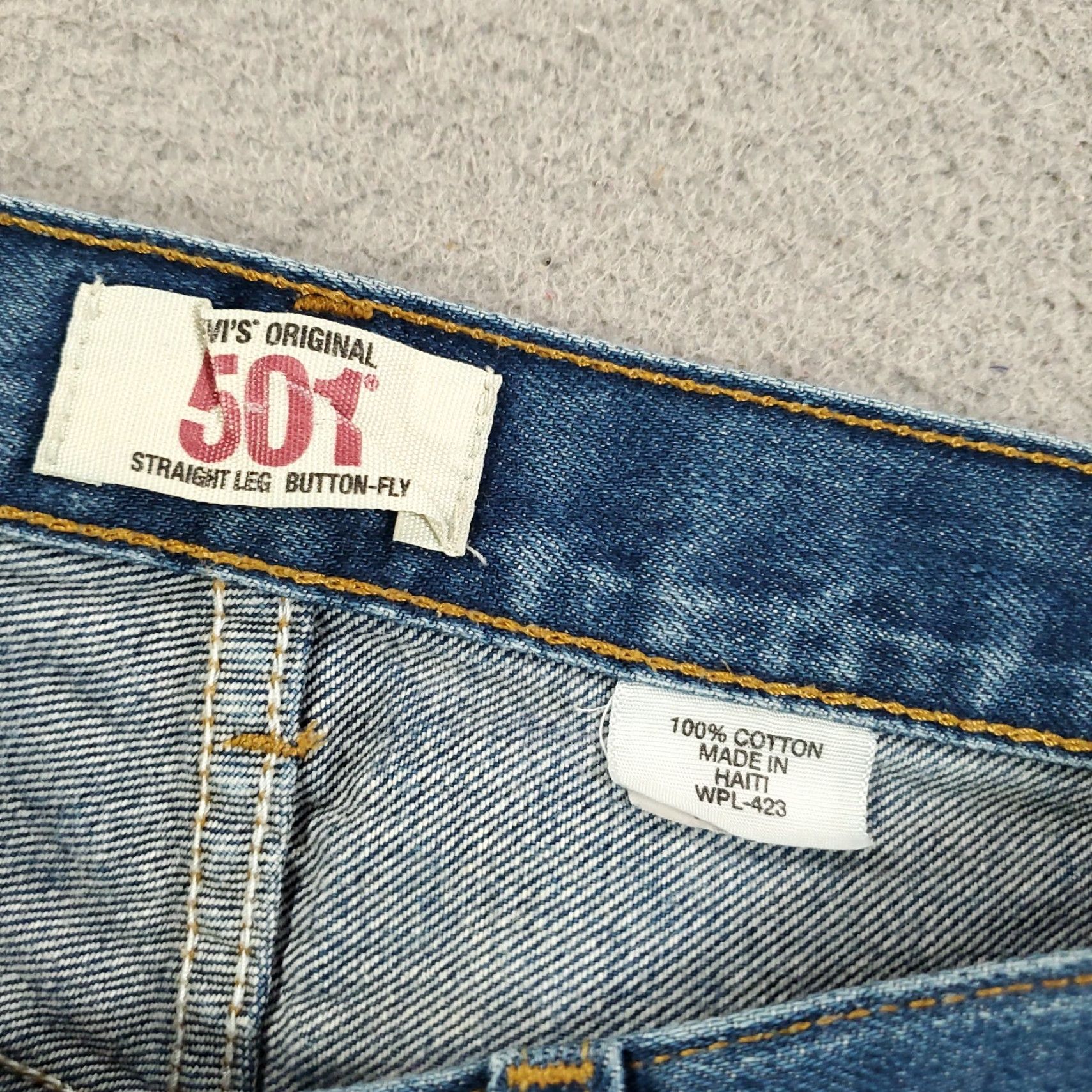 Levi's VINTAGE Levi's 501 Jeans Mens 42x32 Button Fly Distressed Regular Blue 90s Jeans Mens Size US 42 / EU 58 - 7 Thumbnail