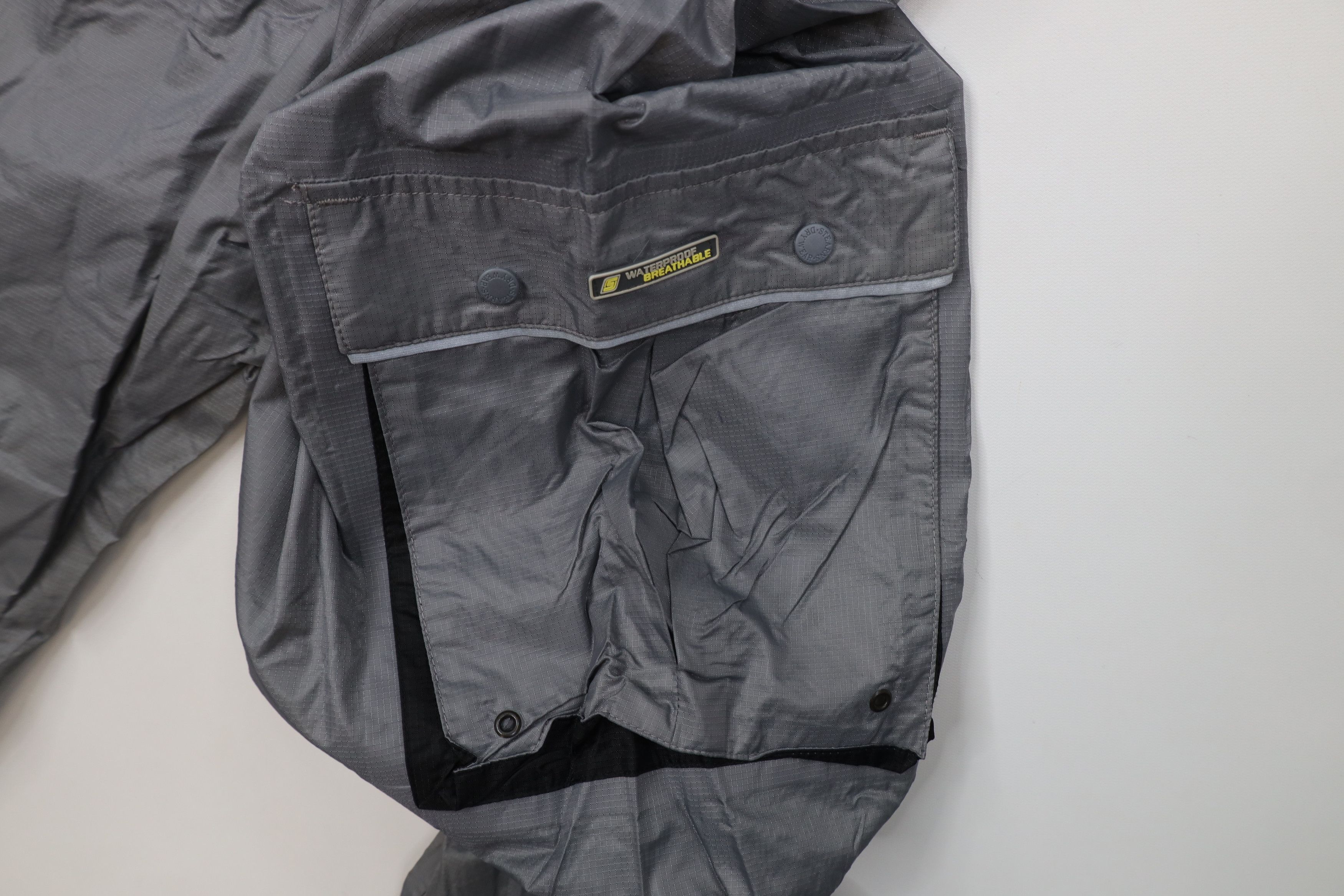 Vintage Vintage 90s Streetwear Waterproof Breathable Wide Leg Pants Size US 36 / EU 52 - 14 Thumbnail