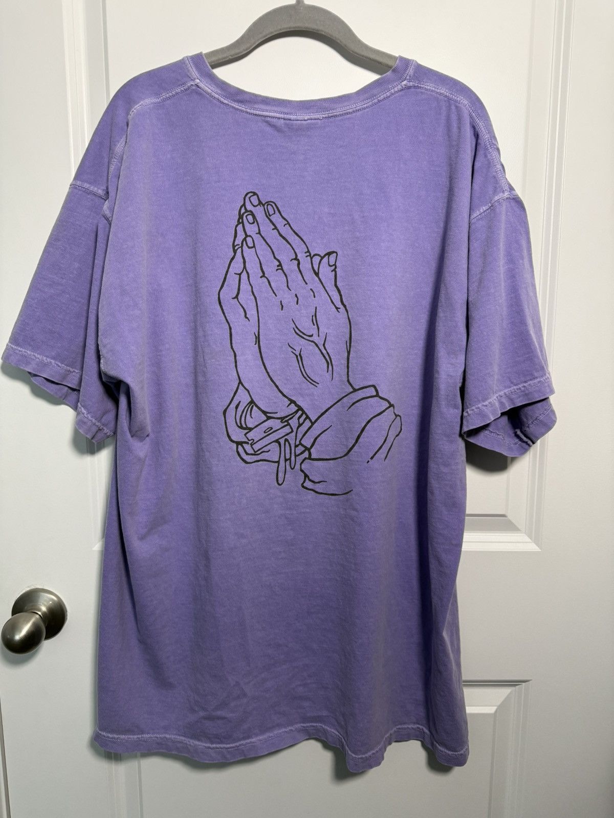Ignored Prayers Ignored Prayers Distressed Tee Praying Hands Washed Purple Size US XL / EU 56 / 4 - 5 Thumbnail