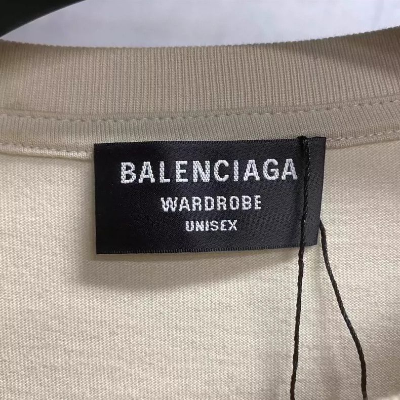 Balenciaga Balenciaga Milk tea printed logo short sleeves Size US XS / EU 42 / 0 - 3 Thumbnail