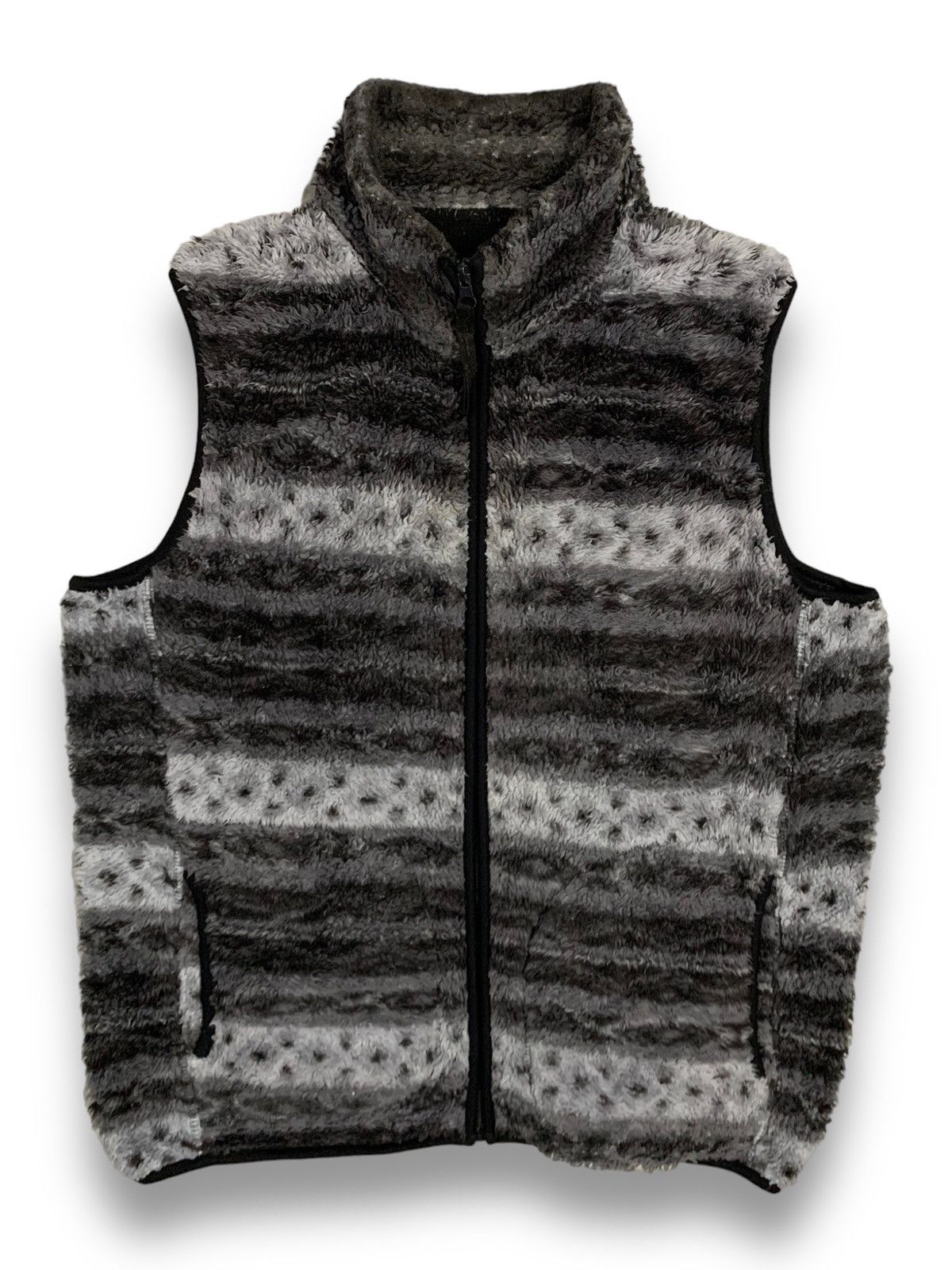 image of Shiny Ripple Navajo Fleece/fur Vest in Black/Grey, Men's (Size Medium)