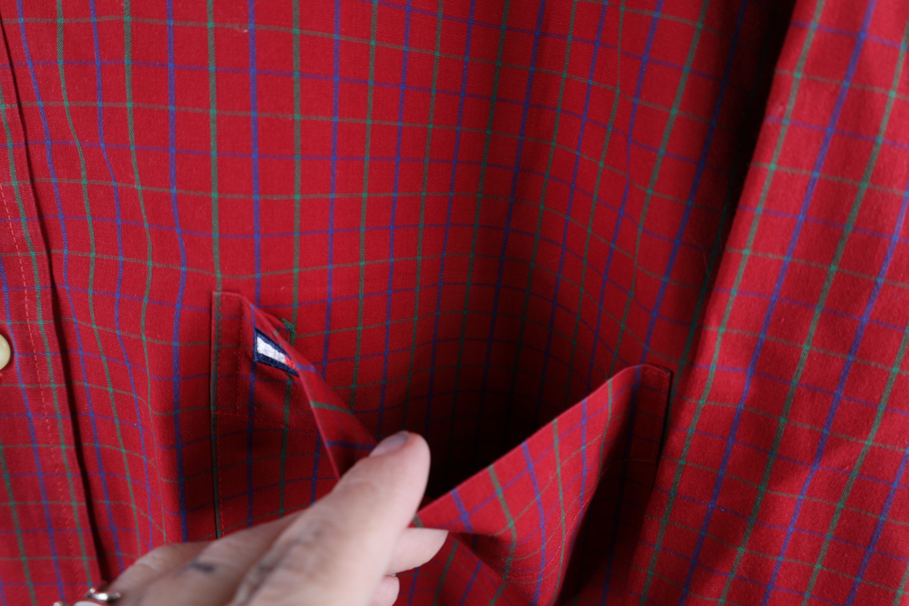 Tommy Hilfiger × Vintage Vintage 90s Tommy Hilfiger Collared Button Down Shirt Plaid Size US L / EU 52-54 / 3 - 5 Thumbnail