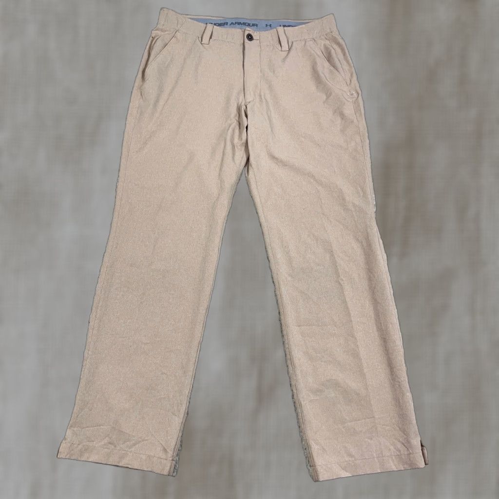 Under Armour Under Armour Golf Pants Men 36x32 Khaki Chino Heat Gear Performance Golf Beig​e Breathable Moisture Wicking Pockets Flat Front Regular Straight Size US 36 / EU 52 - 1 Thumbnail