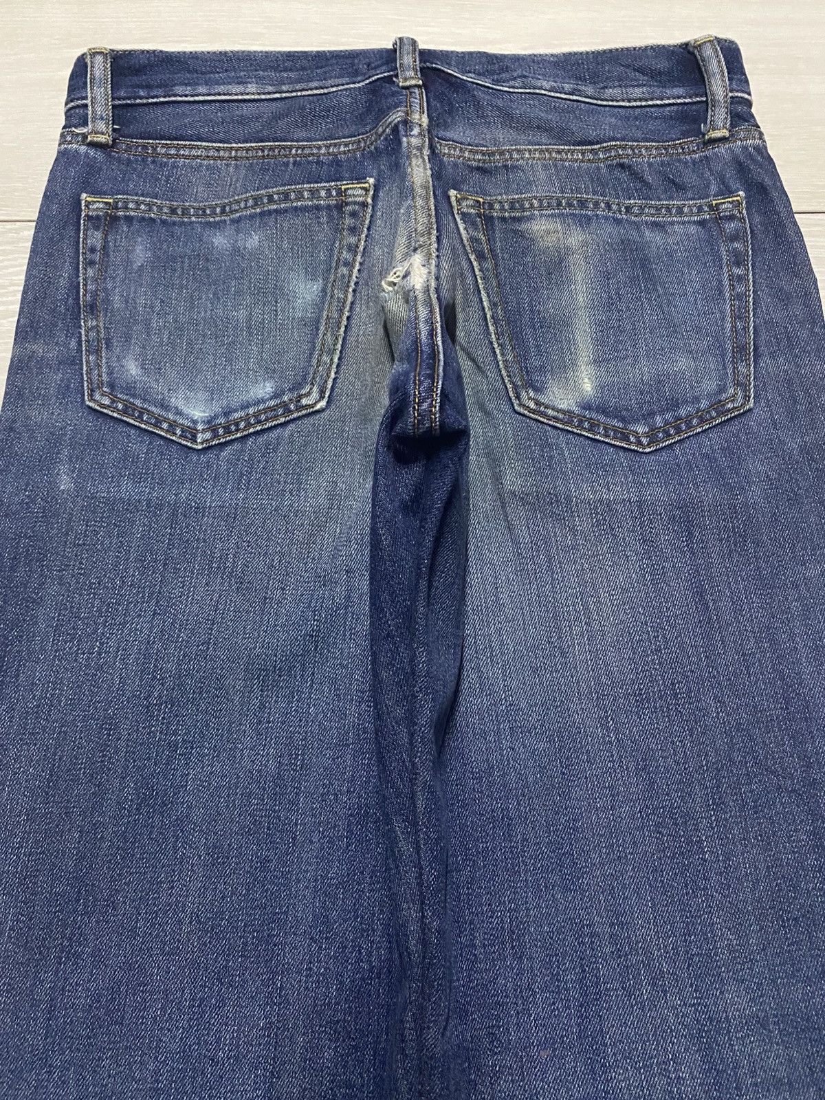 Japanese Brand Vintage Japanese Uniqlo Blue Faded Wash Distressed Jeans Size US 31 - 4 Thumbnail