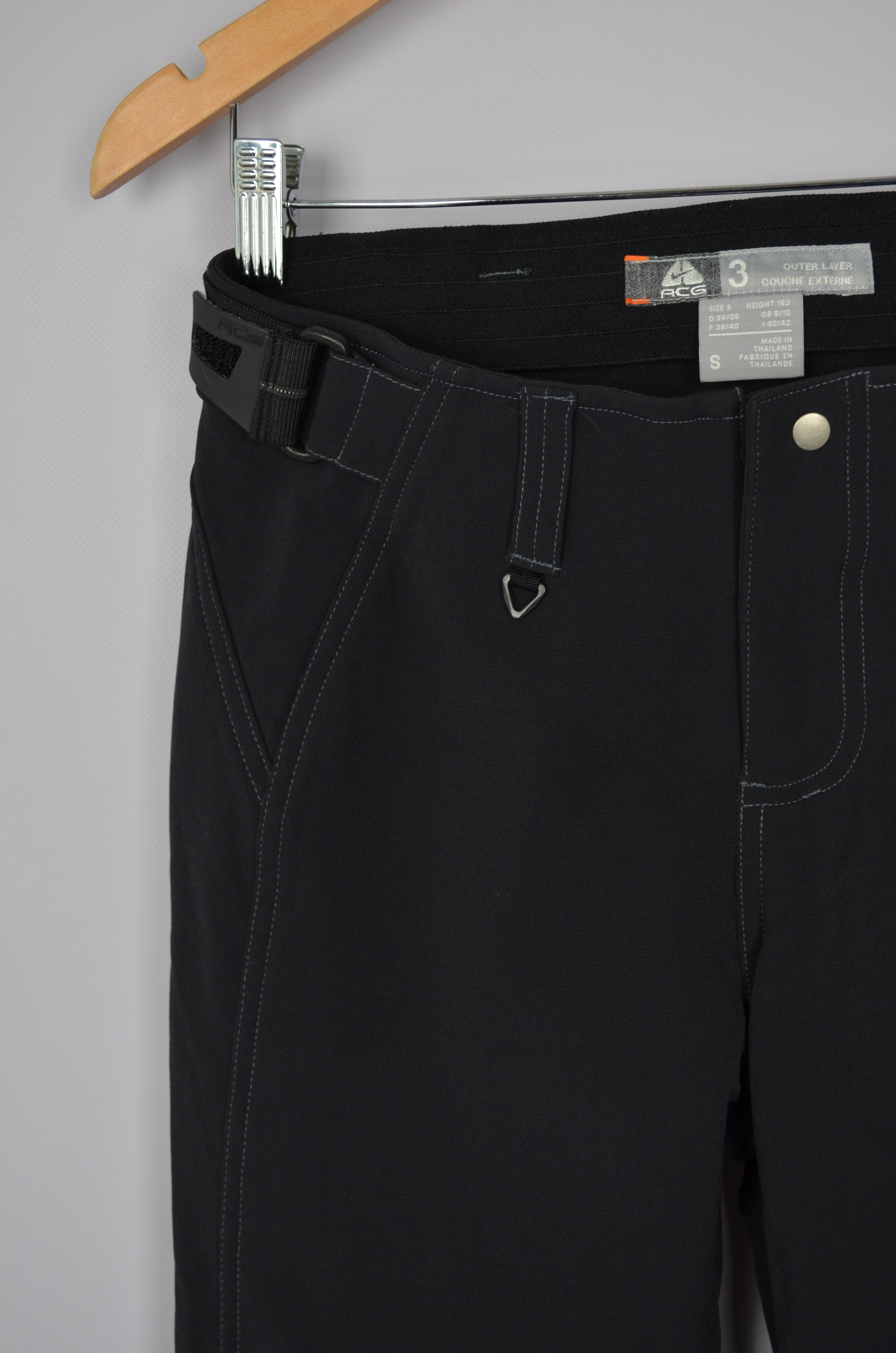 Designer × Nike ACG Nike ACG Softshell Ski Snowboard Snowpants Pants Activewear Size 28" / US 6 / IT 42 - 5 Thumbnail