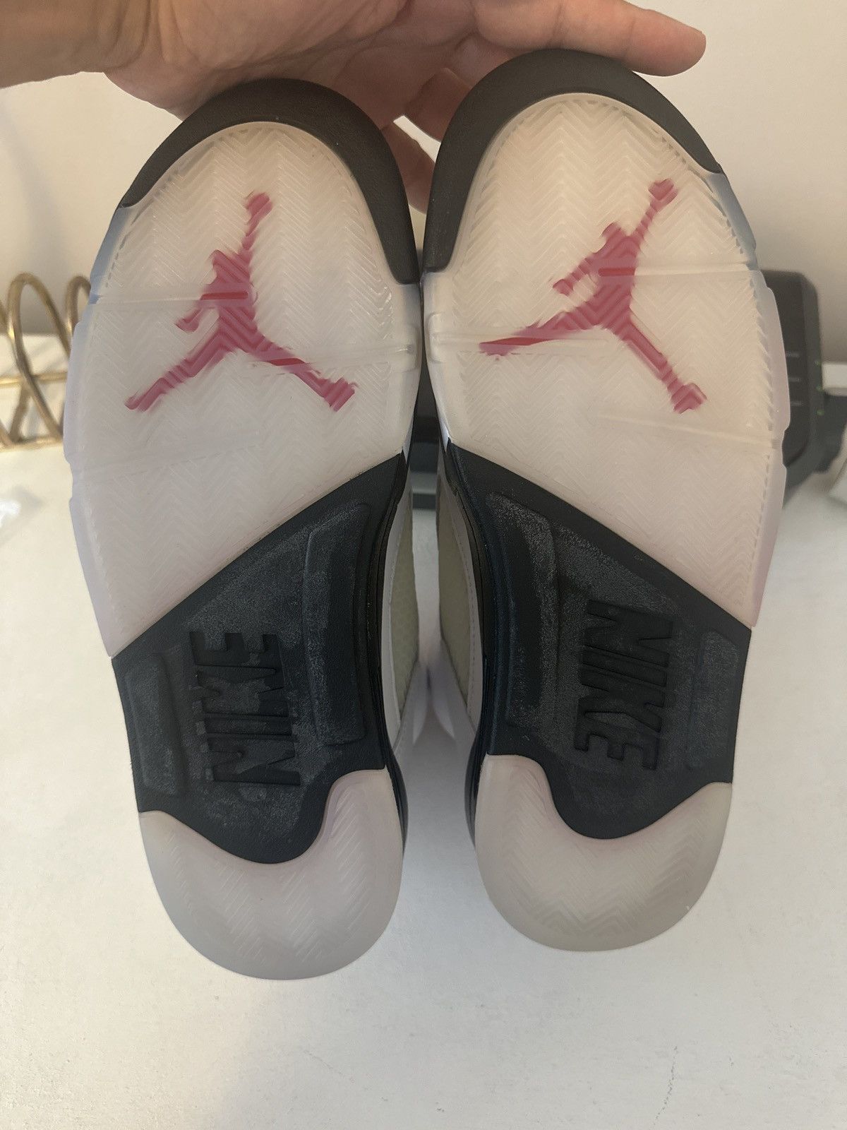 Jordan Brand Air Jordan 5 retro true white/fire red - black 2020 Size US 10 / EU 43 - 5 Thumbnail
