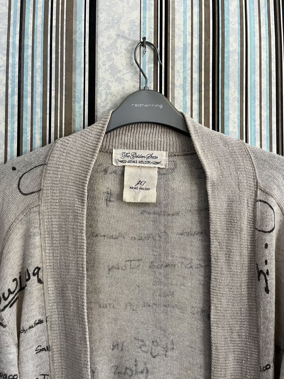 Remi Relief 2000s hand-written cardigans arts culture travel #I Size L / US 10 / IT 46 - 4 Thumbnail