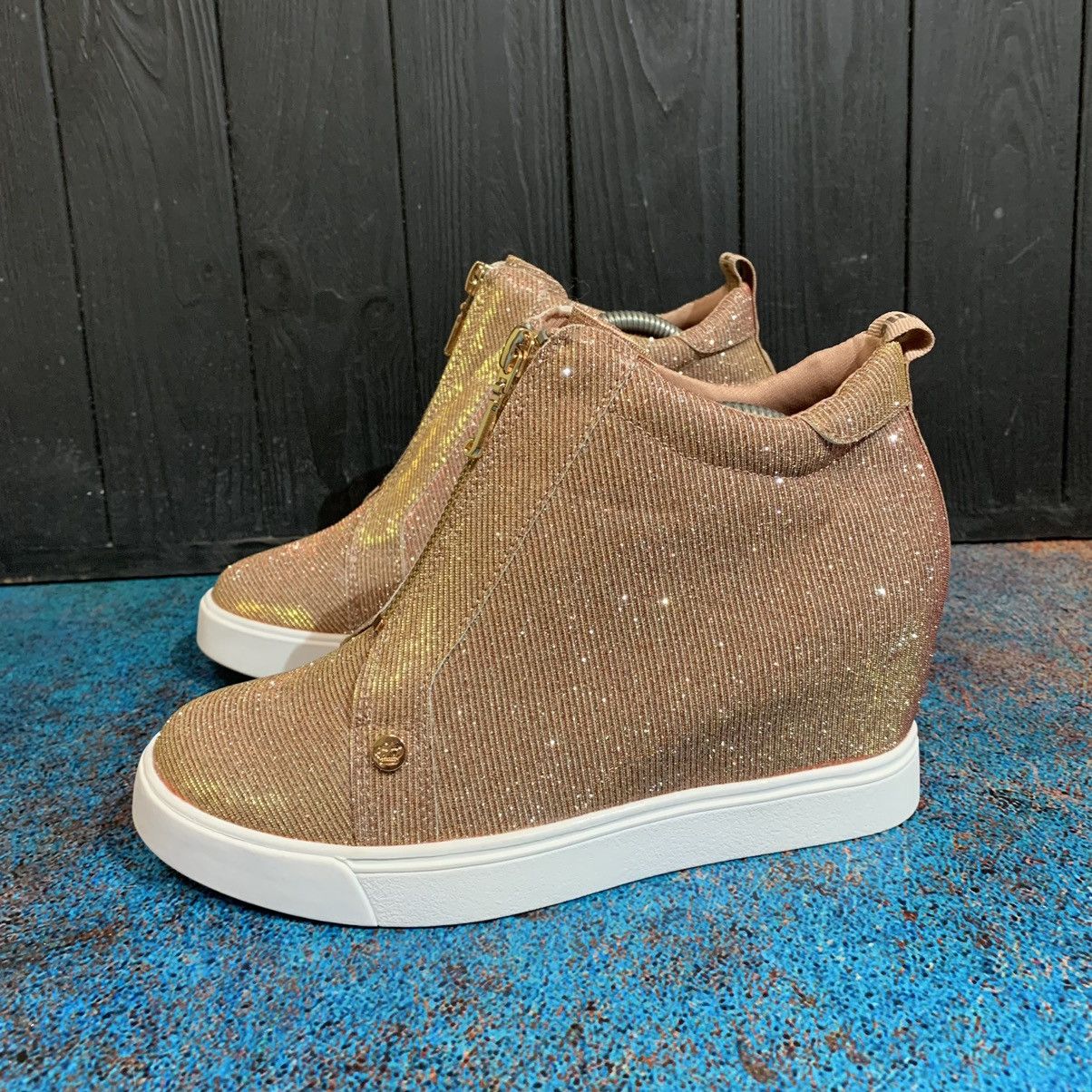 Juicy Couture Juicy Couture Platform Sneakers Size 7 Size US 7 / IT 37 - 4 Thumbnail