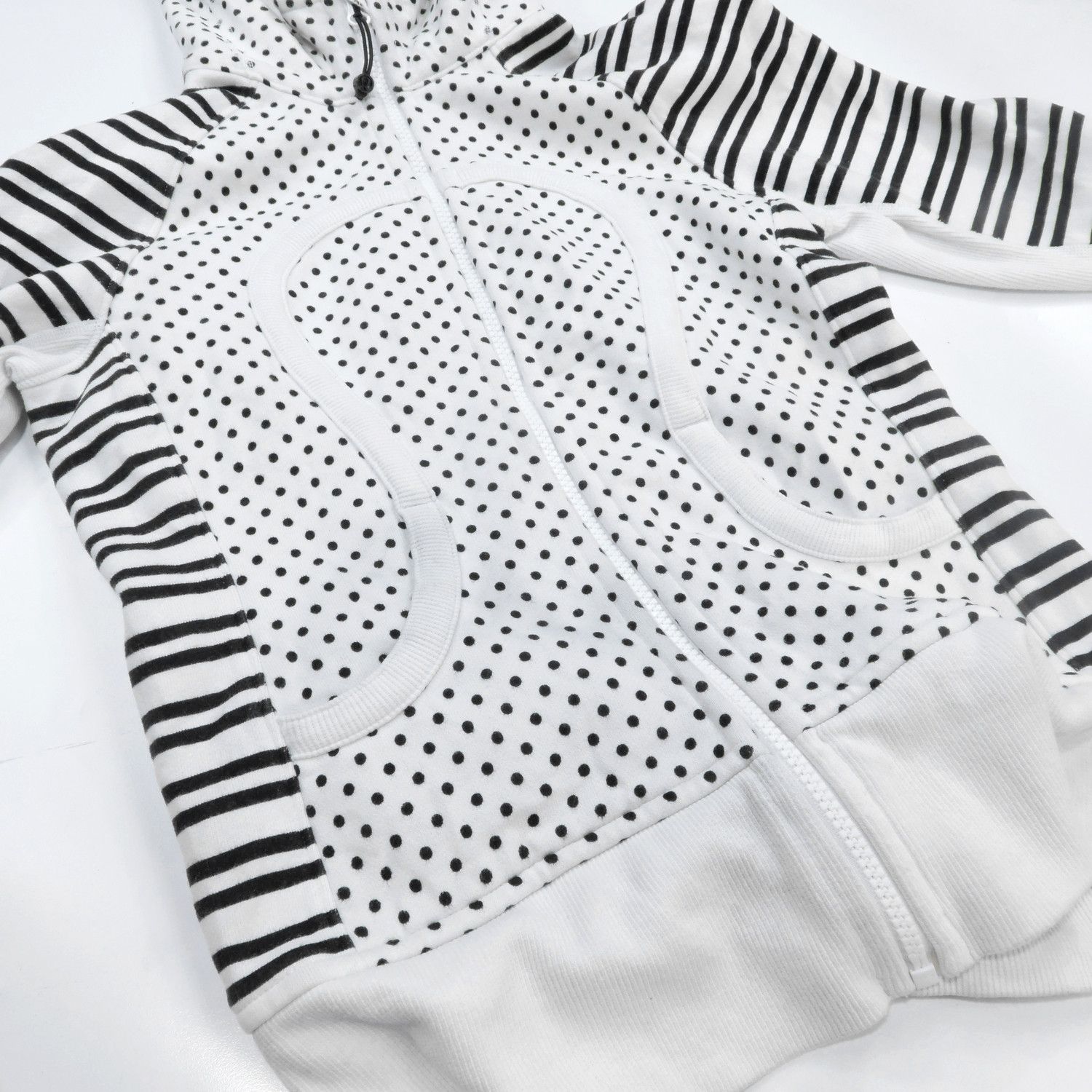 Lululemon LULULEMON SCUBA STRETCH DOT PRINTED TWIN STRIPE ZIP-HOODIE Size M / US 6-8 / IT 42-44 - 7 Thumbnail