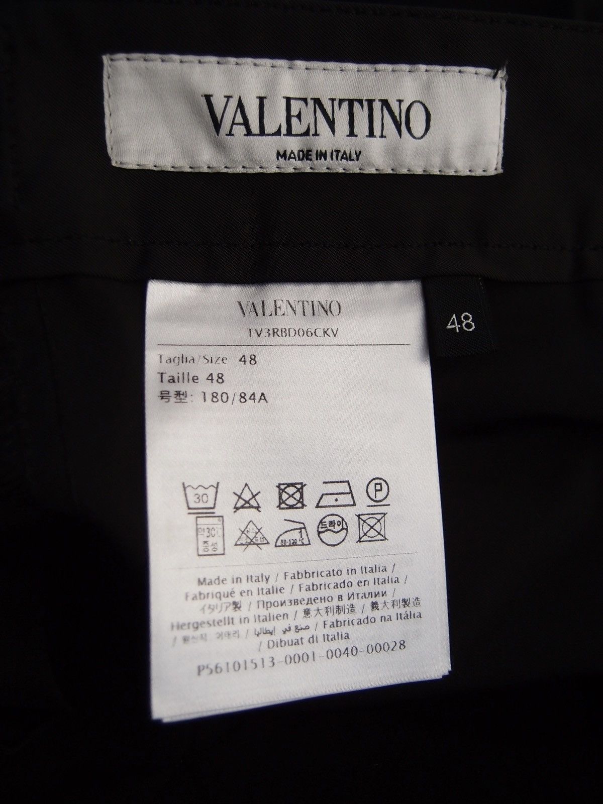 Valentino VALENTINO Tailored Nylon Slacks Black / Size 48 Size US 32 / EU 48 - 9 Thumbnail