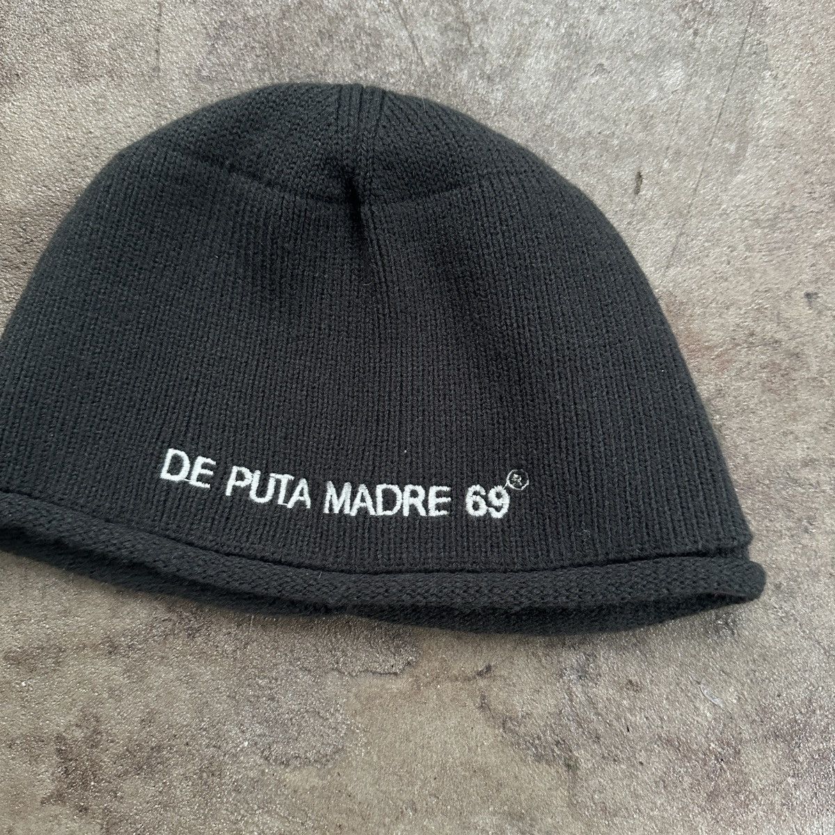 Vintage De Puta Madre 69 Beanie Hat Size ONE SIZE - 2 Thumbnail