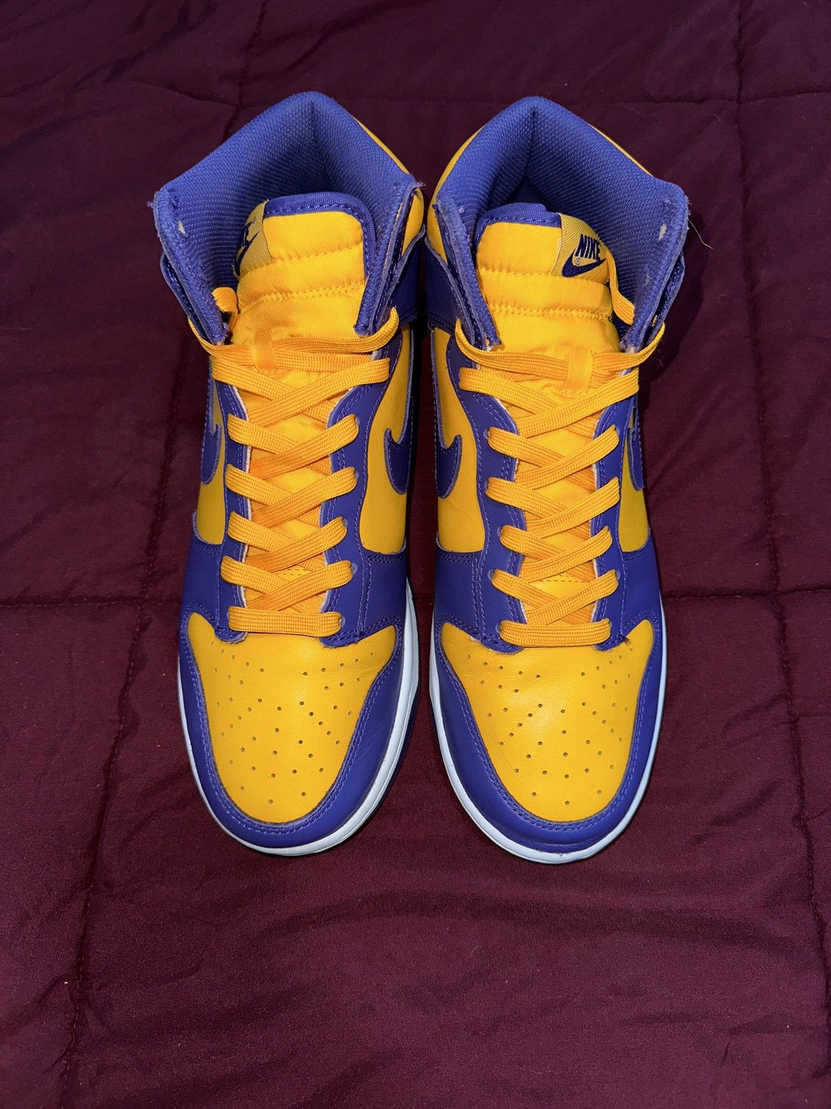 Nike Dunk high lakers Size US 10.5 / EU 43-44 - 3 Thumbnail