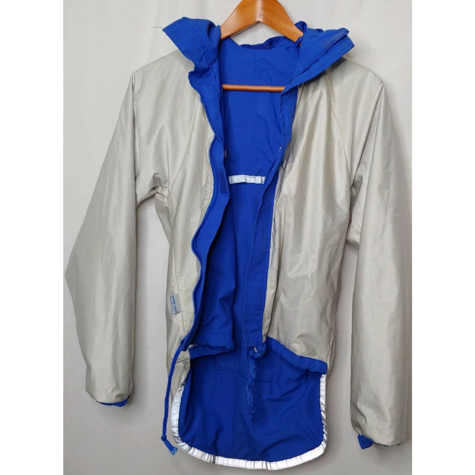 Vintage VINTAGE Performance Bicycle Windbreaker Jacket XS Men Blue Hooded Reflective 34" Chest 29" Back Vented Zip Size US XS / EU 42 / 0 - 4 Thumbnail